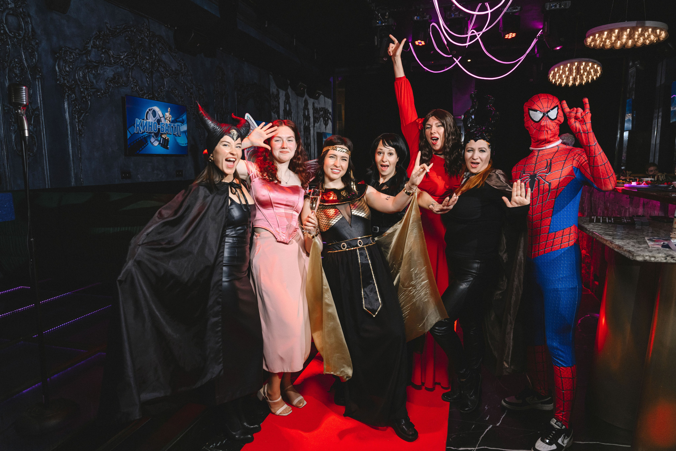 Happy Birthday. Максим Комаров — Профессиональный фотограф