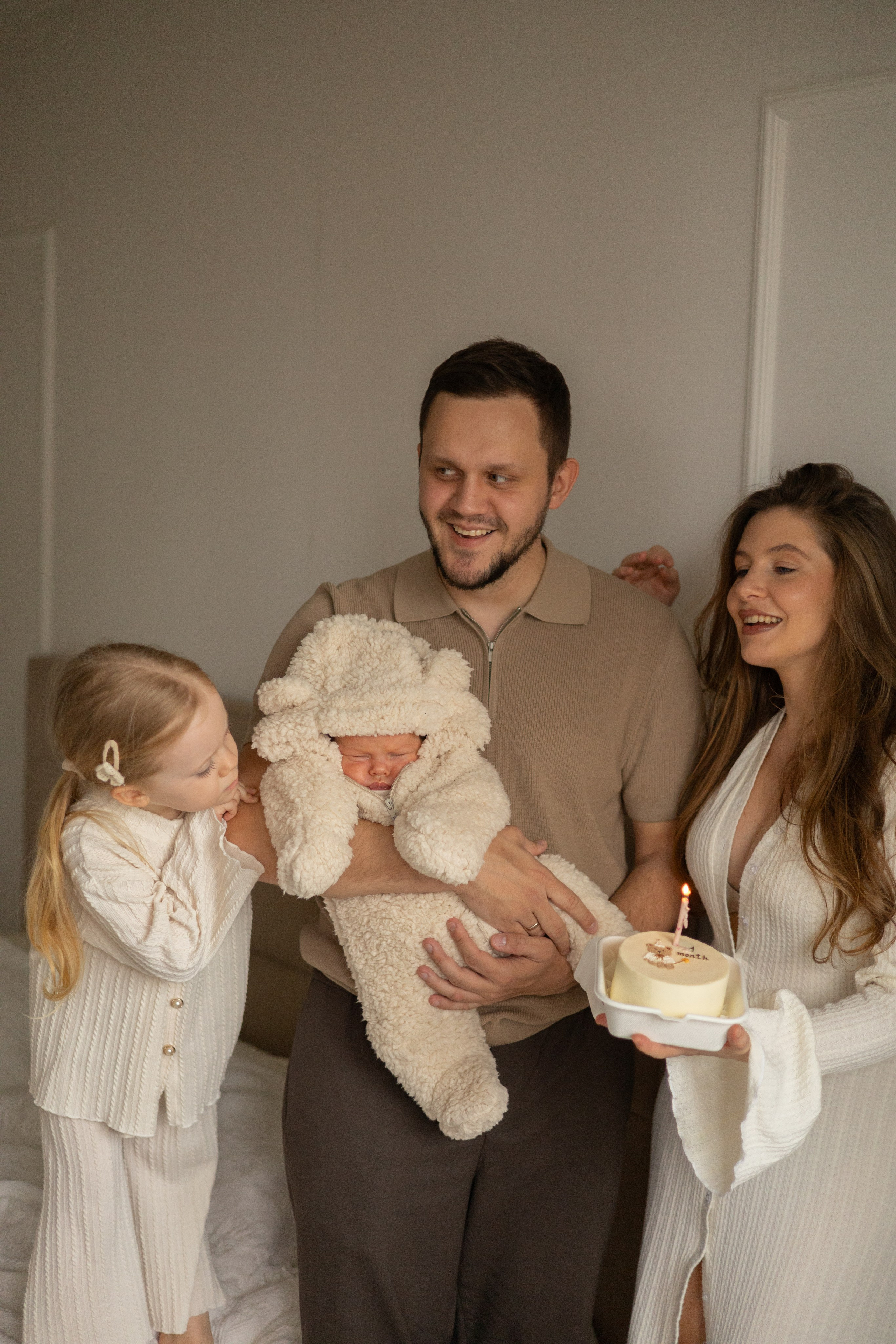 Мише 1 месяц. Главная