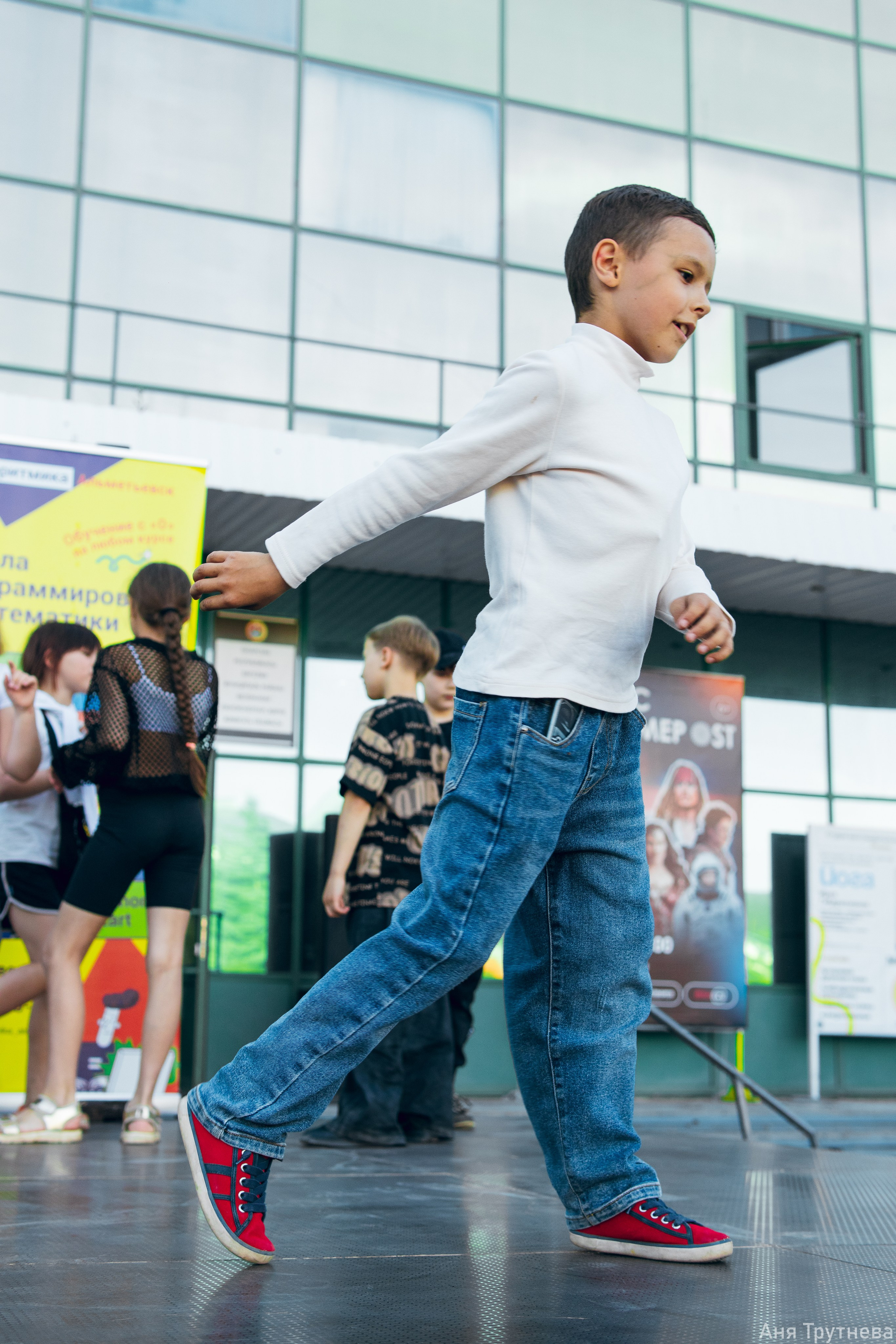 Алгаритмика. Фотограф и видеограф в Бугульме Аня Трутнева