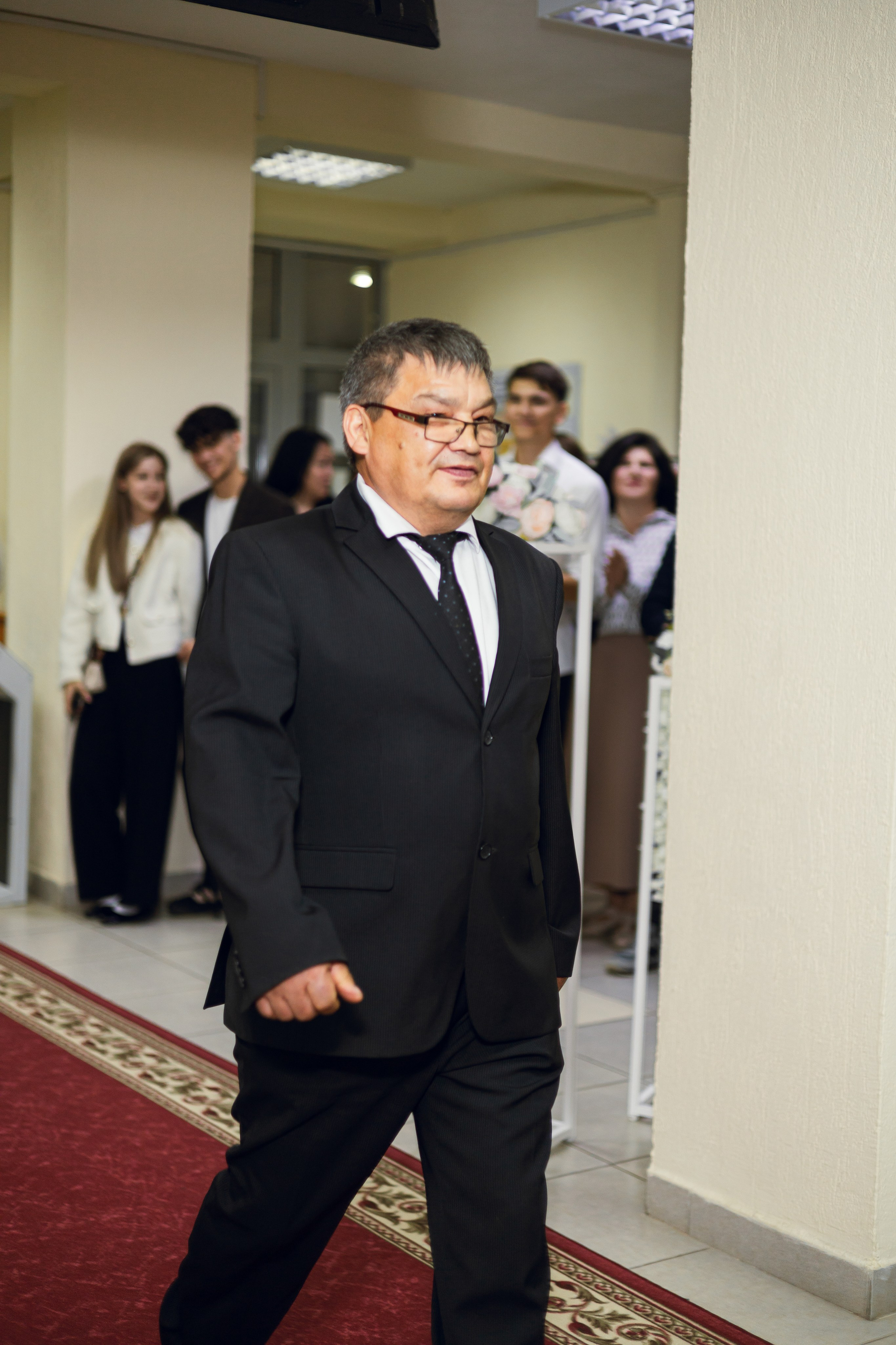 3 школа. Фотограф и видеограф в Бугульме Аня Трутнева