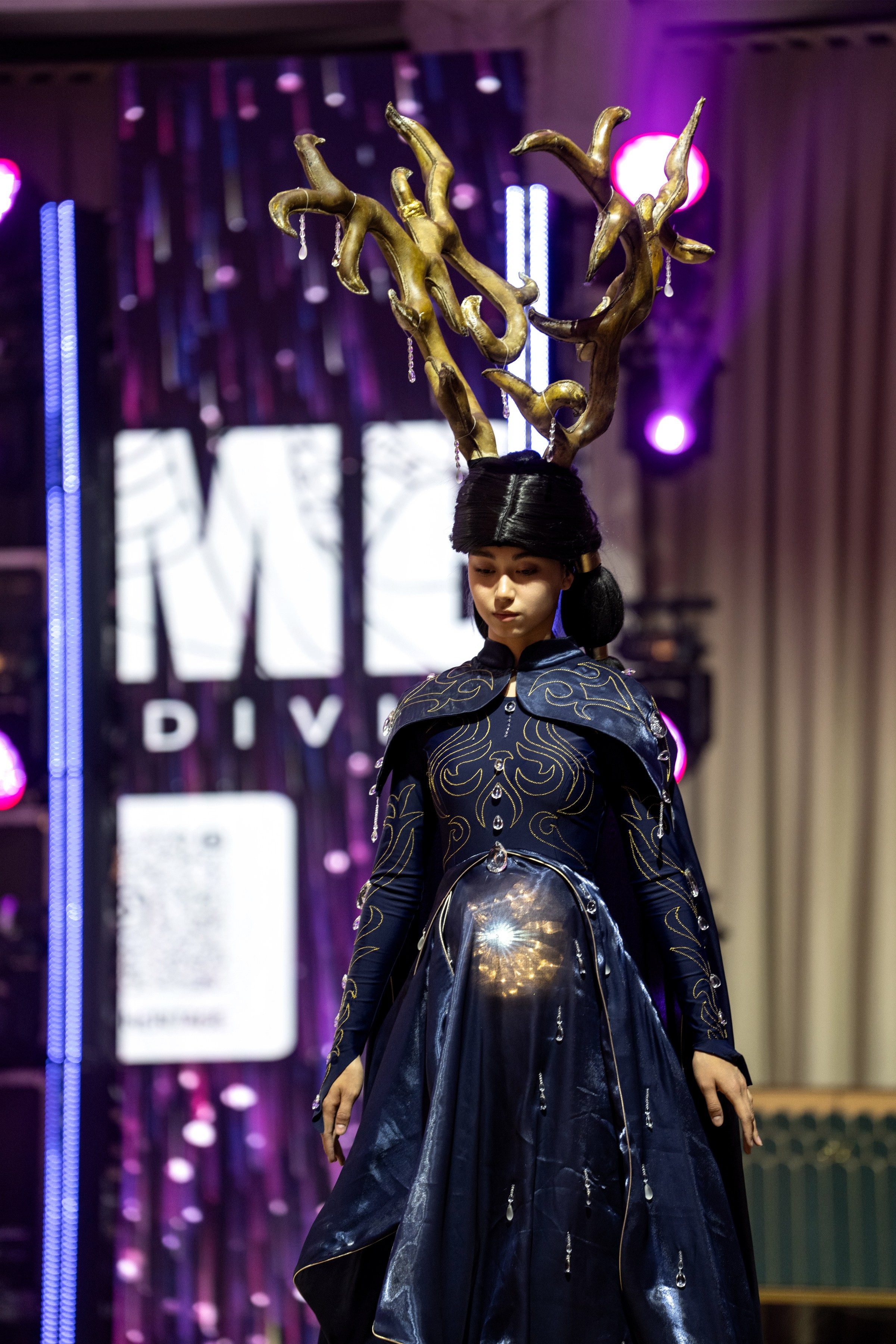 Zhamby. Сайт Алматинского НЮ АРТ, будуар и фэшн фотографа Дениса Карпенко