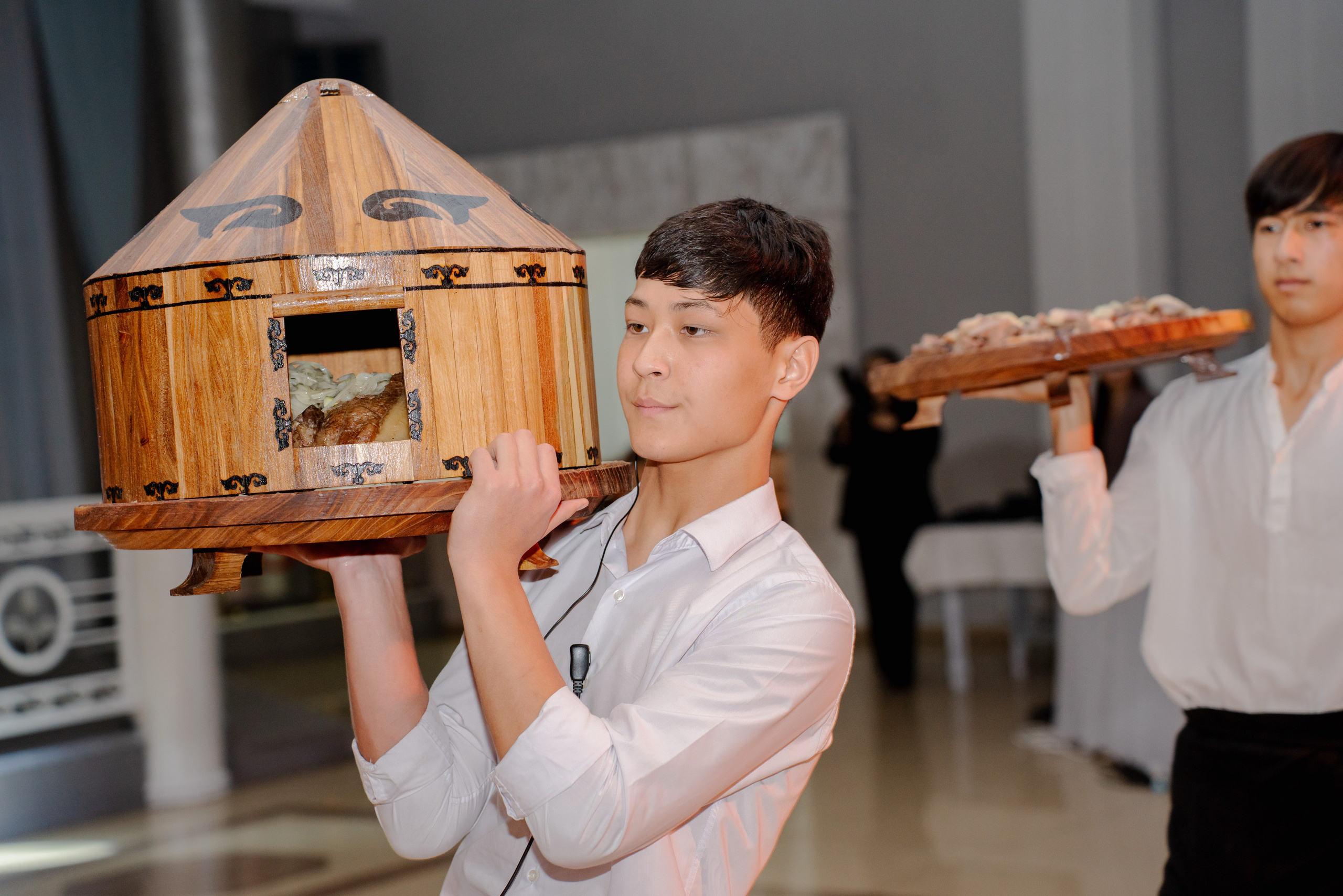 KAMILLA QYZ UZATU. Nomad media