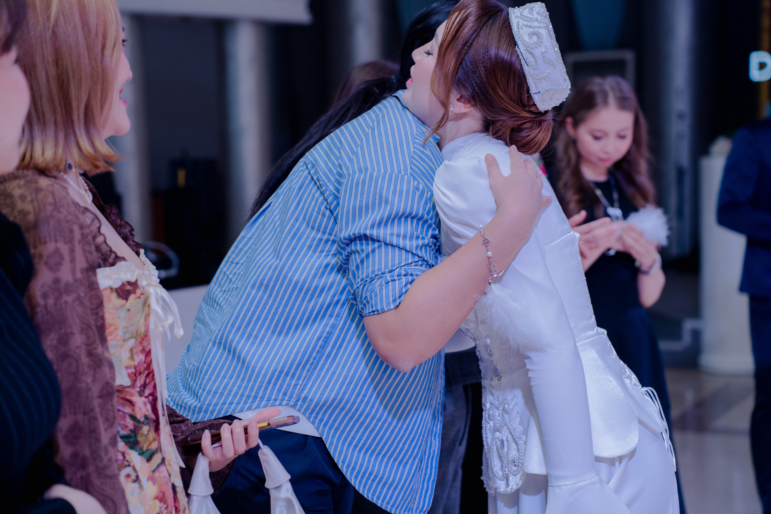 KAMILLA QYZ UZATU. Nomad media