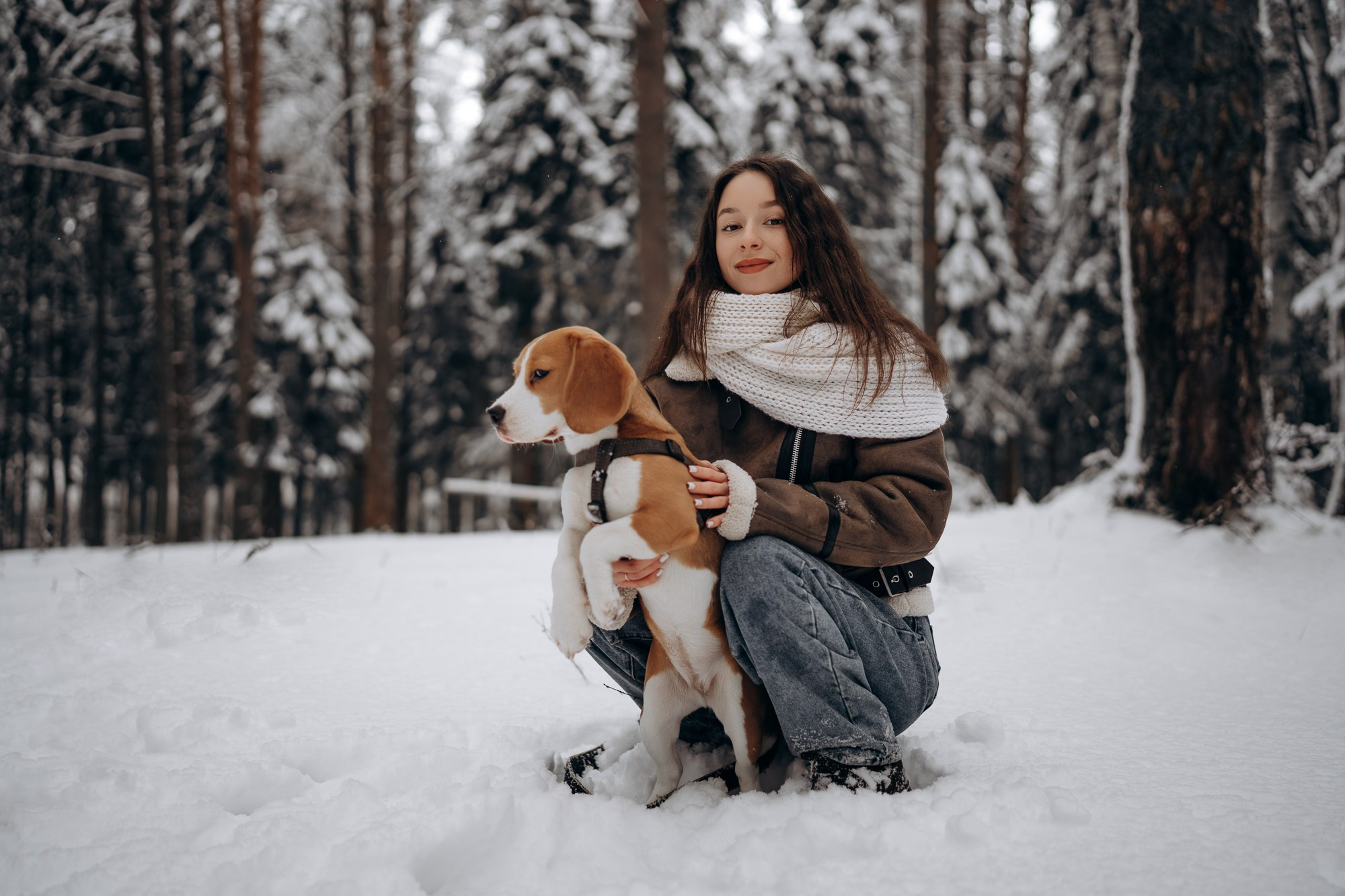 Зимняя фотосессия для девушки с собакой. Свадебный и репортажный фотограф в Ярославле Евгений Сальников