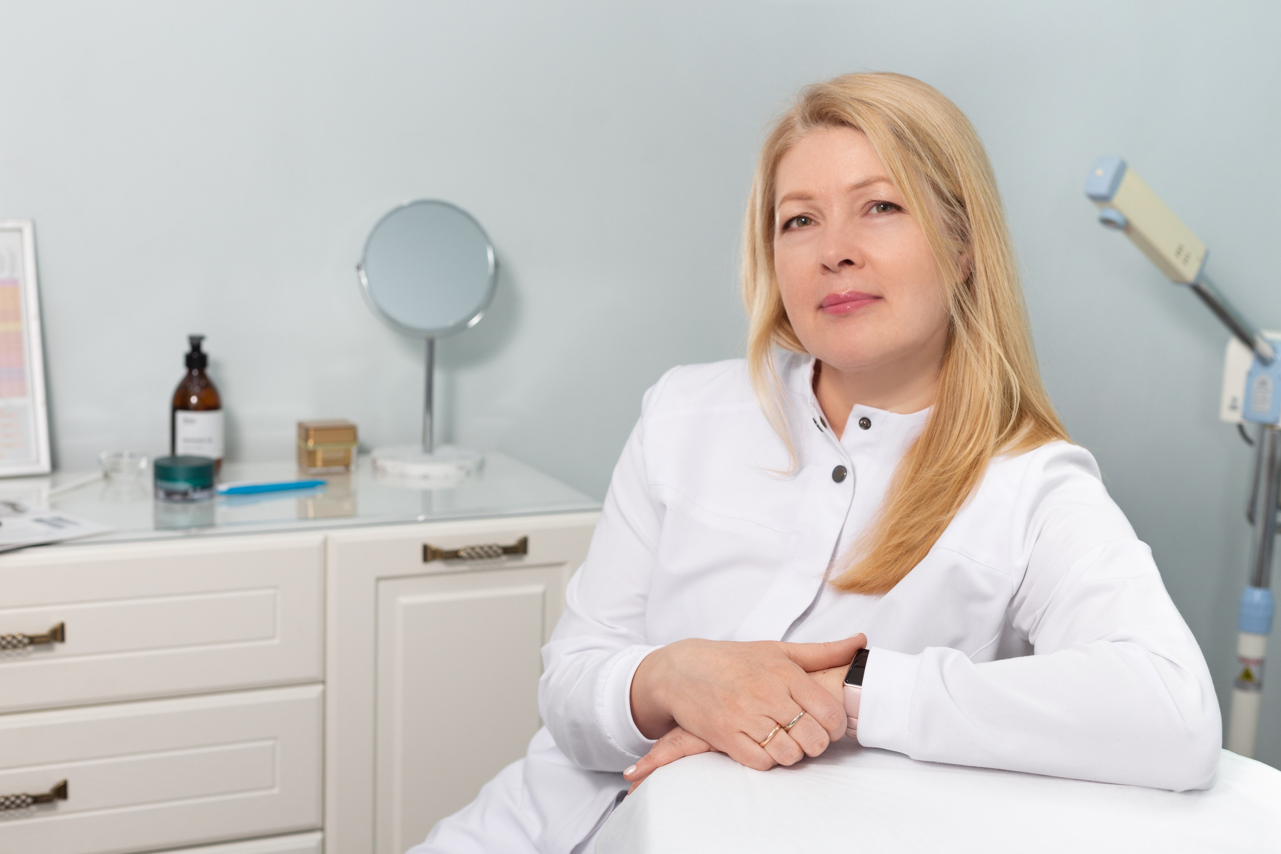 Косметолог Светлана Андреева и ее кабинет. Интерьерный фотограф и ретушер в Красноярске Денис Антропов