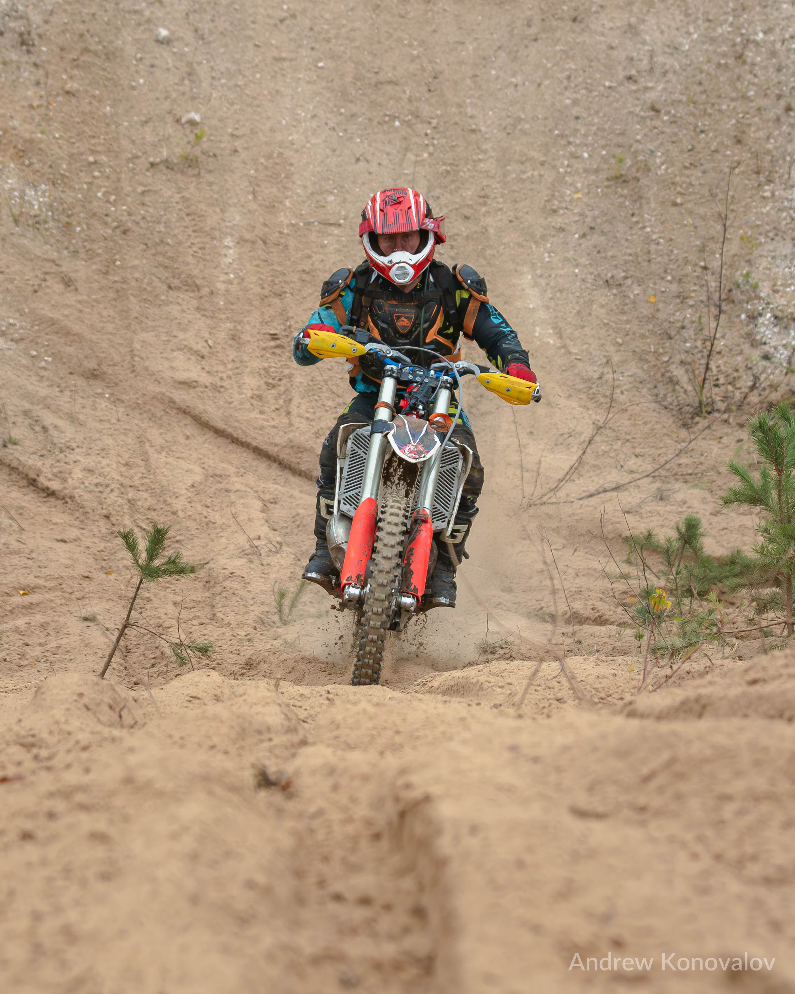 «В поиске зацепа» — Эндуро. Андрей Коновалов — фотограф автомобилей и автоспорта