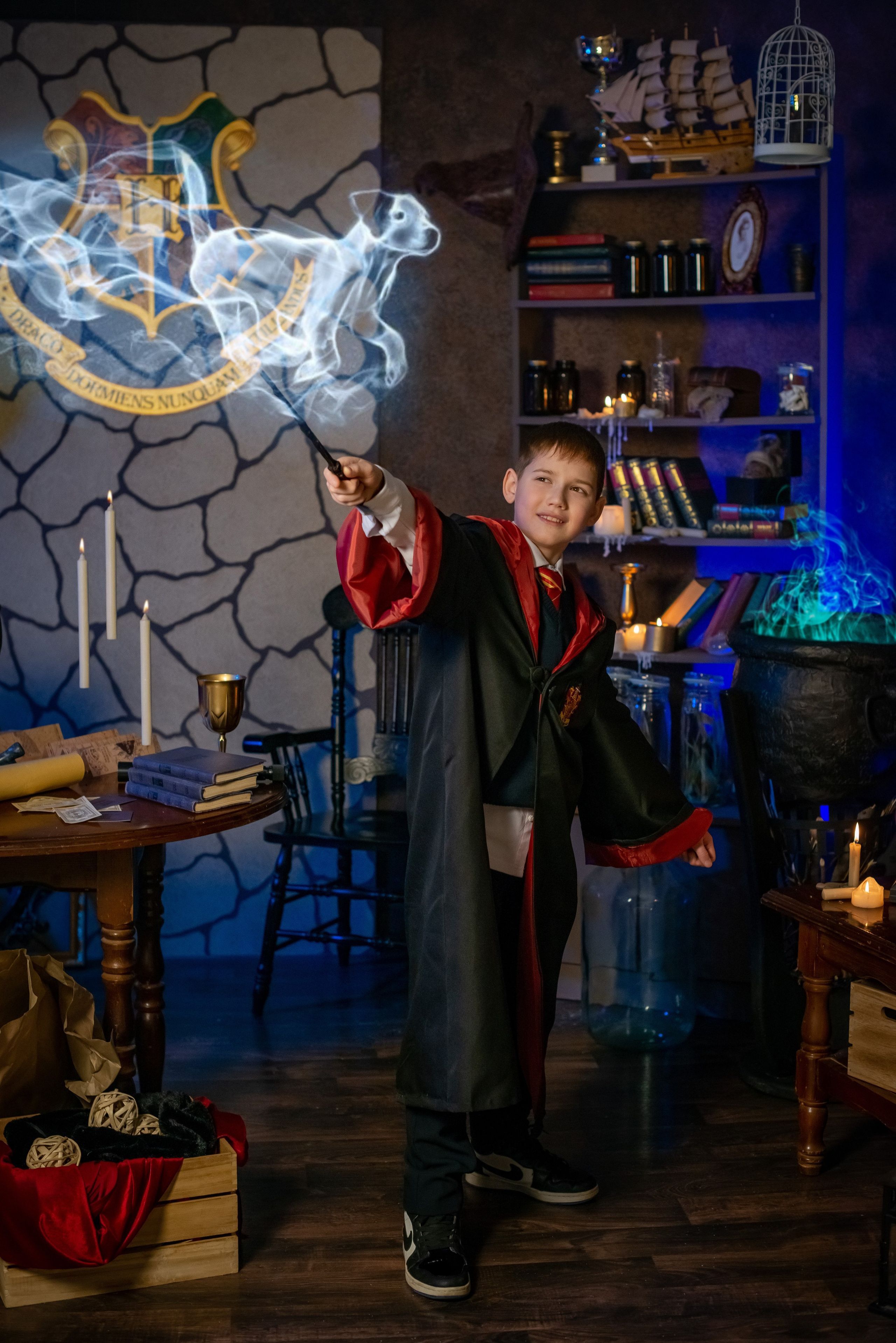 Хогвартс. Татьяна Гойда портретный и семейный фотограф Ленск. Выпускные альбомы