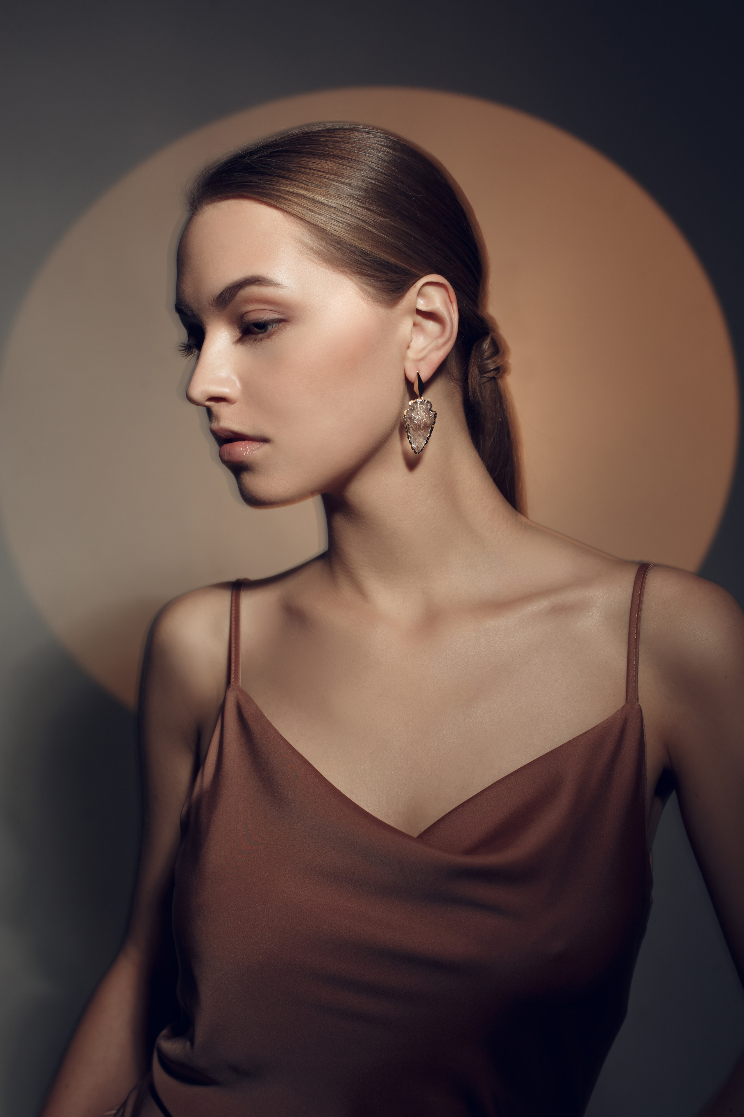 Съемка для магазина украшений la_jewelry.ru в античной эстетике. Фотостудия «Gelios». Фотосессии в Калининграде