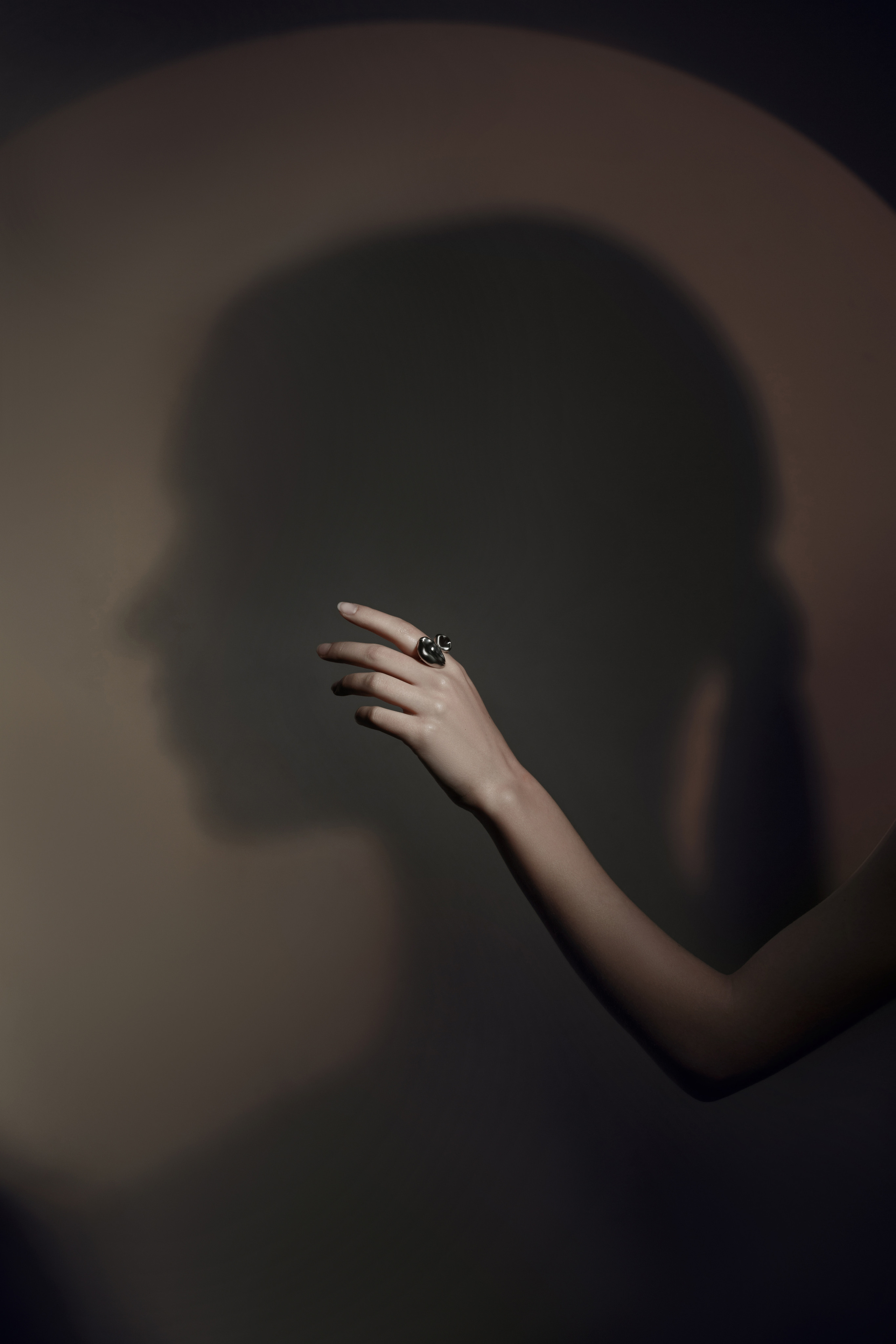 Съемка для магазина украшений la_jewelry.ru в античной эстетике. Фотостудия «Gelios». Фотосессии в Калининграде