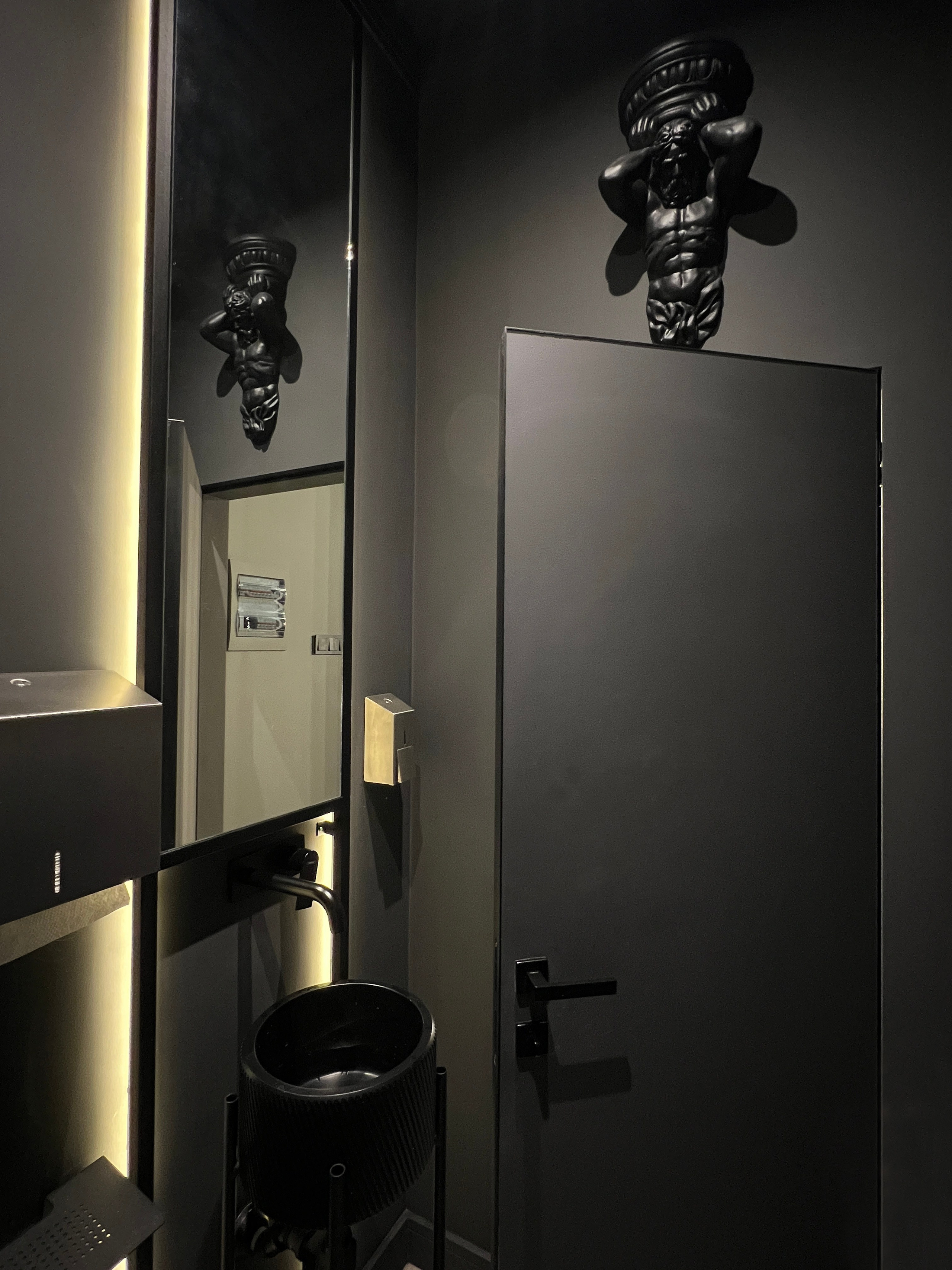 Проекты. Дизайн общественных интерьеров