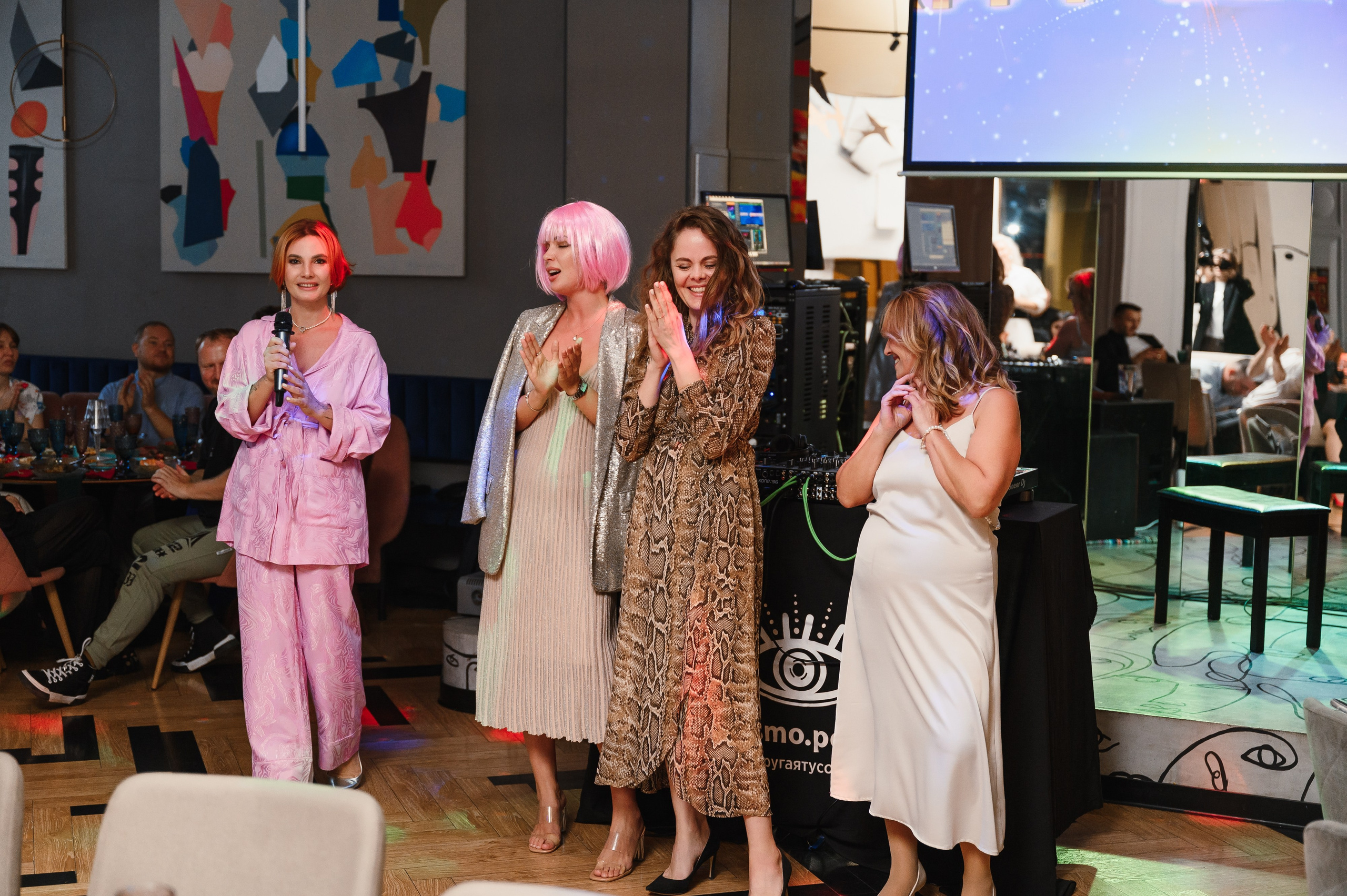 День рождения в формате выступления. Wedding and family photographer USA