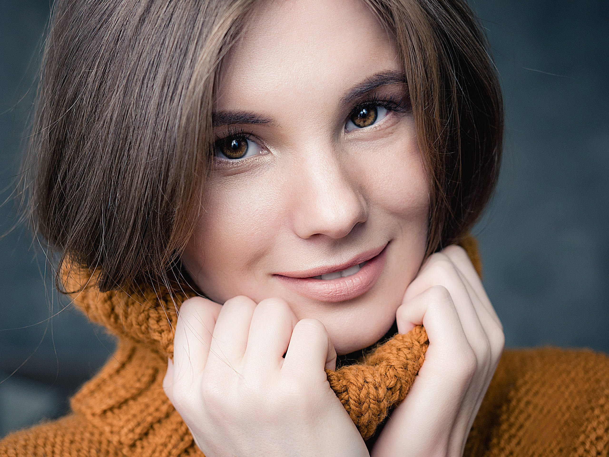 Портреты разноплановые. Фотограф