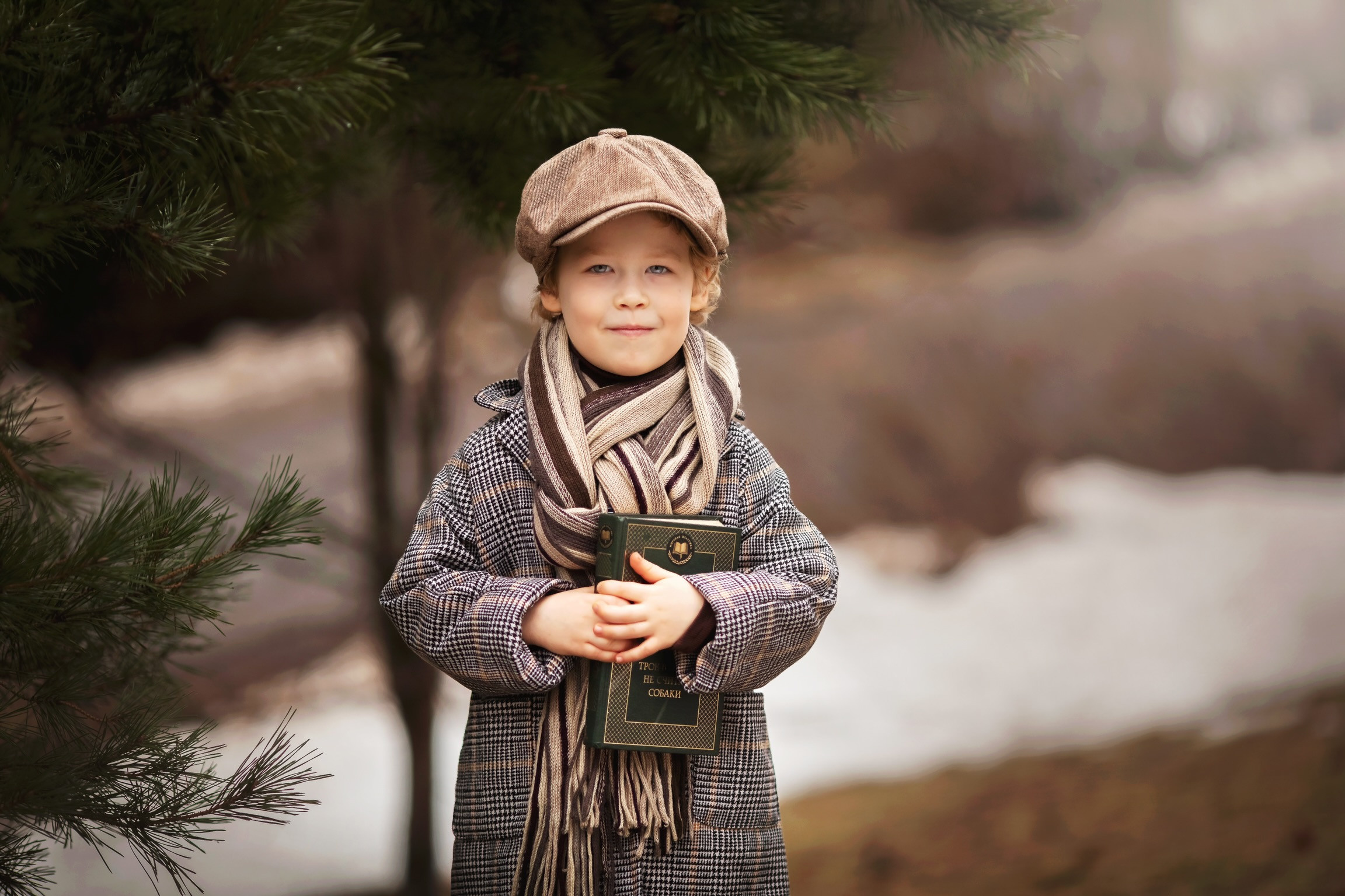Мальчик с книжкой. Olga.filippova.photo