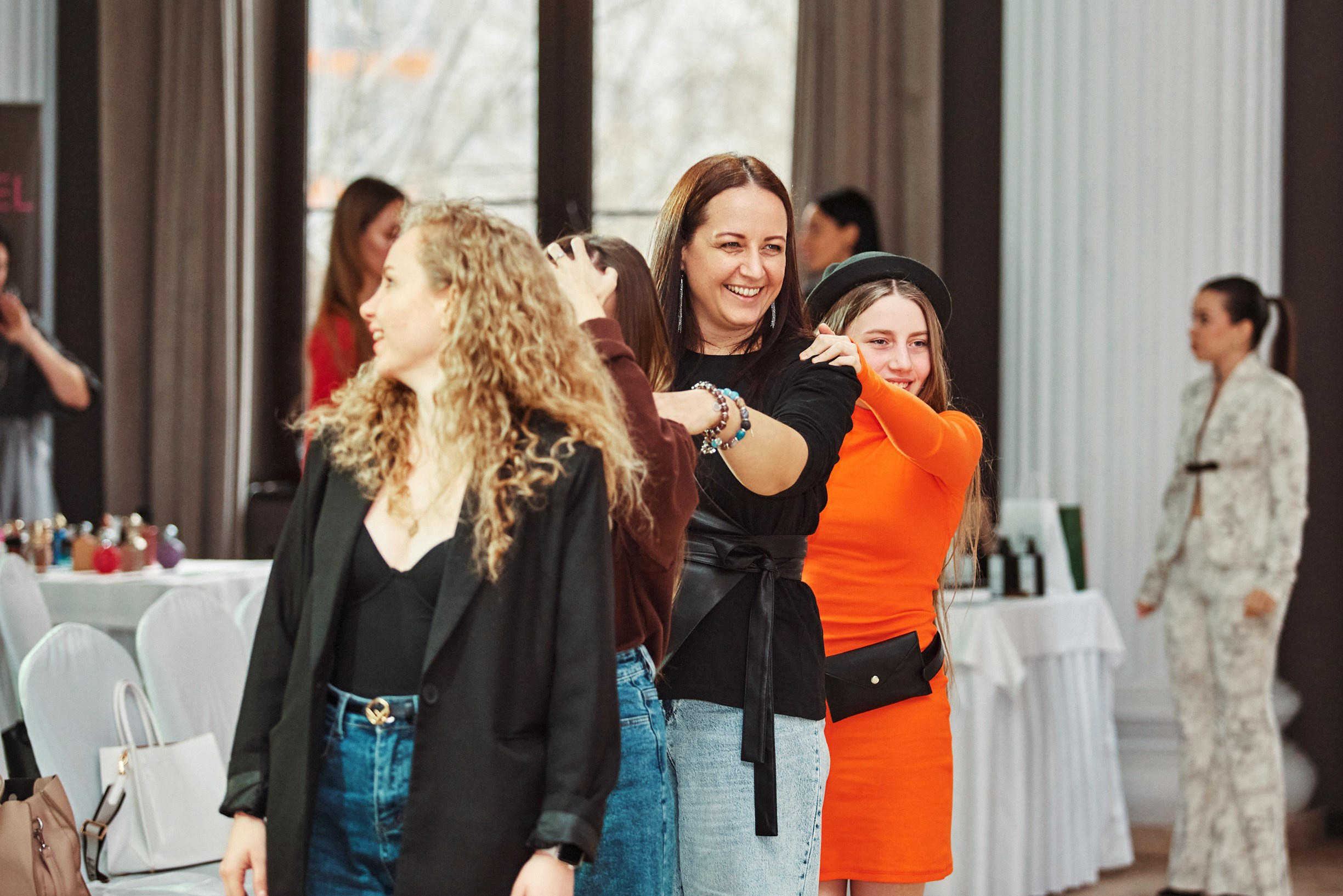 СММ — ВЕСТНИК 12.2025. Конференция, на которой регулярно обсуждают главные новости в мире маркетинга, продаж и пиара. Фотограф в Краснодаре Дина Павленко