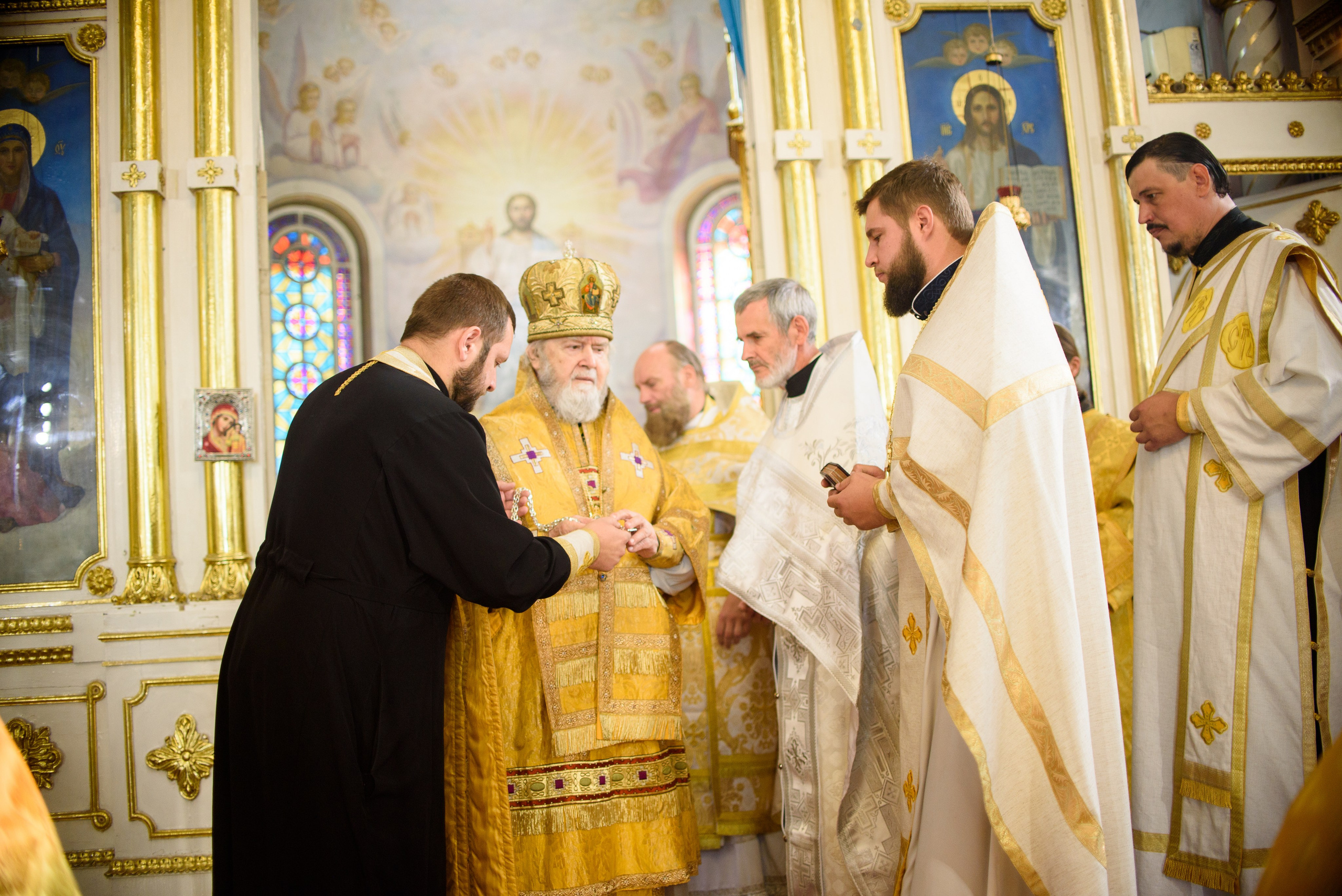 Воскресная литургия 29.10.2023. Семейный и свадебный фотограф в Феодосии и Коктебеле