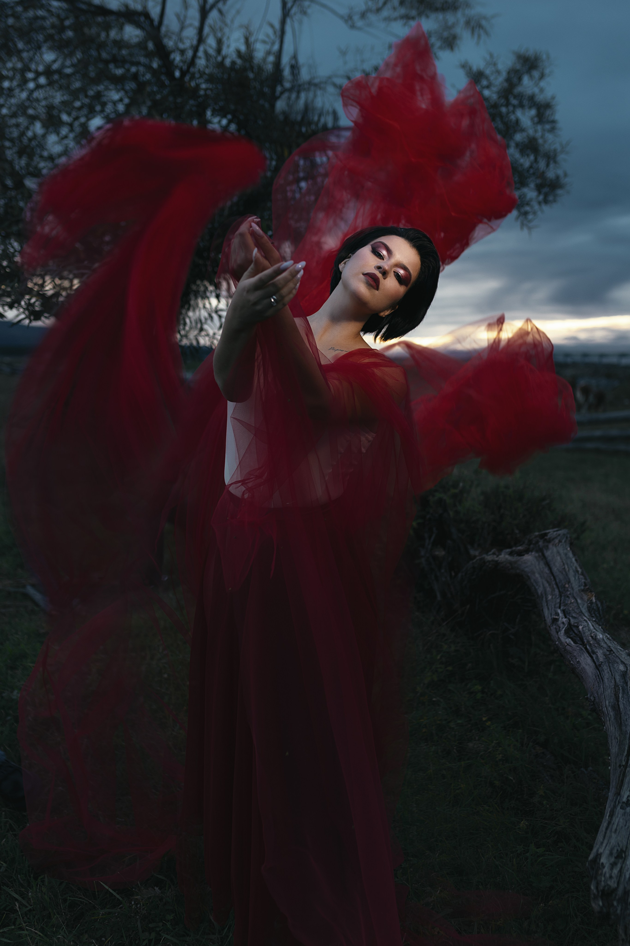 Dance with wind. Портретный фотограф Кристина Лукьянова