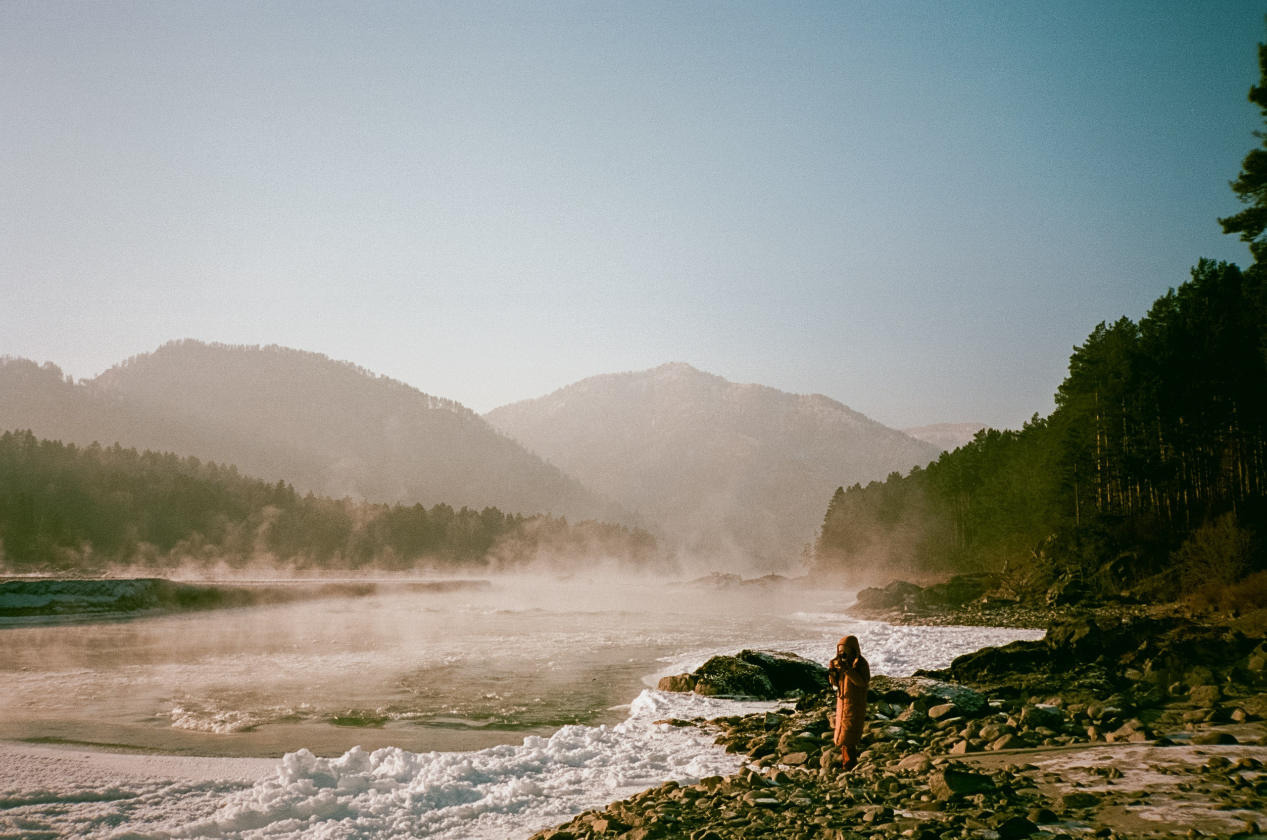 Путешествие на Алтай зимой: изумительные виды, снятые на фотопленку, ч