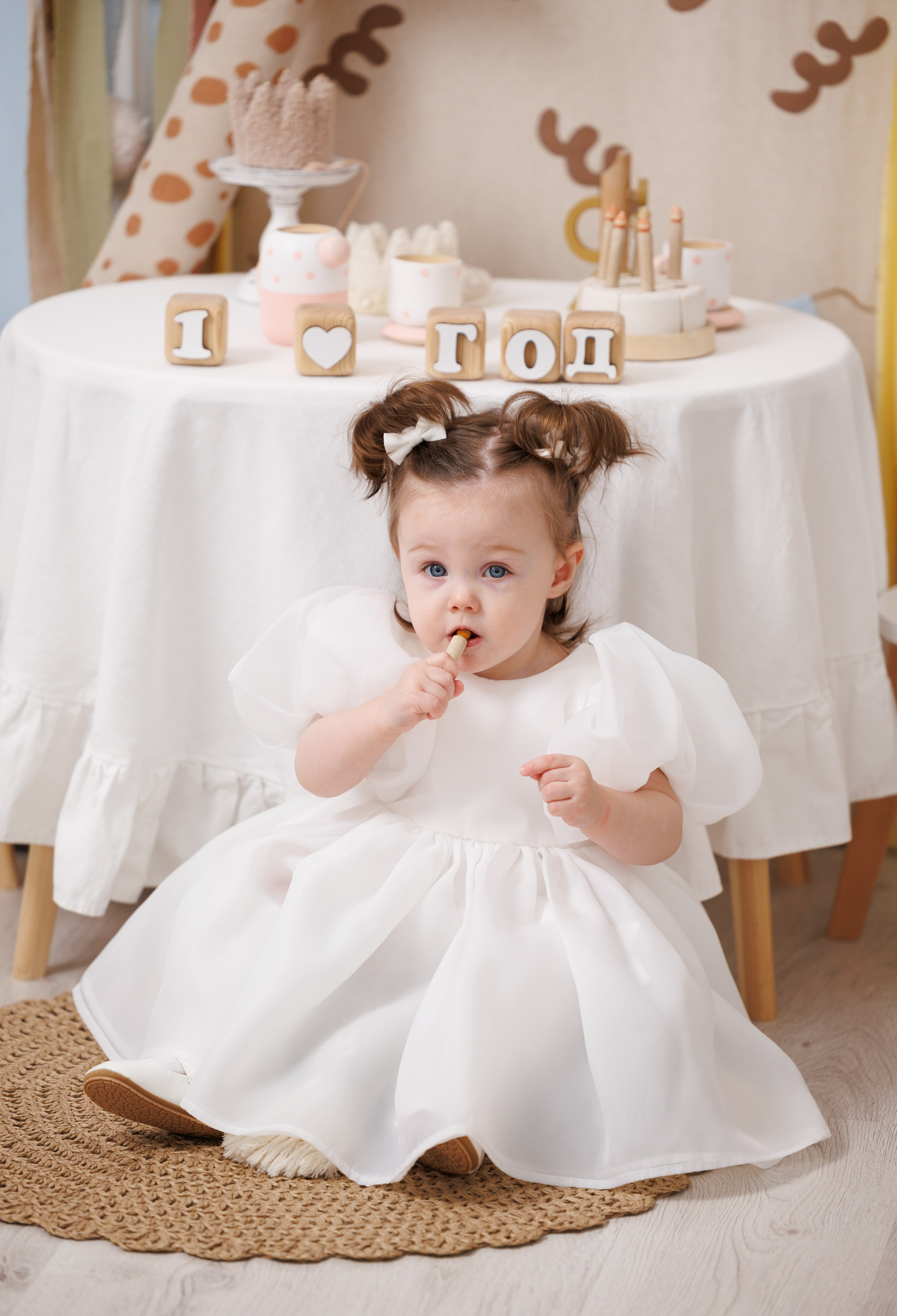 Мия 1 годик и Новый год SWEET HOME KIDS. Kharchenkotatianaweddingphoto