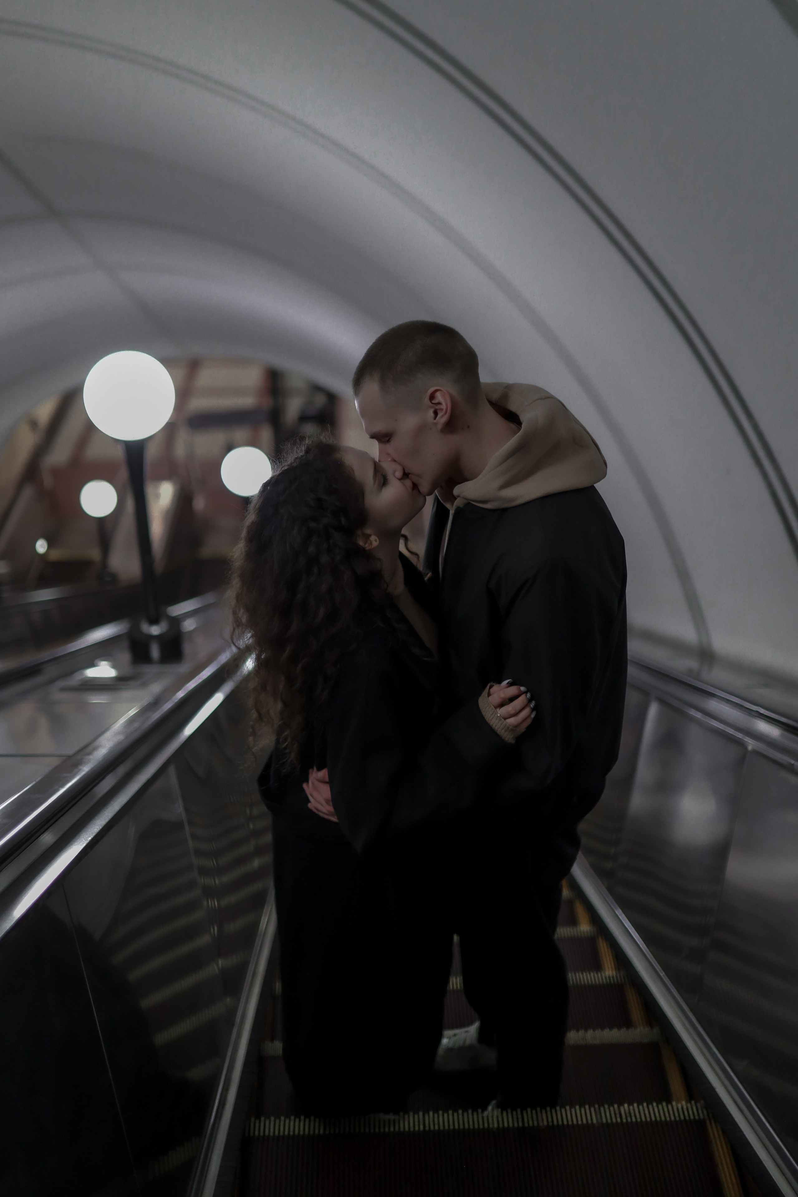 Метро Арина и Денис. Kharchenkotatianaweddingphoto