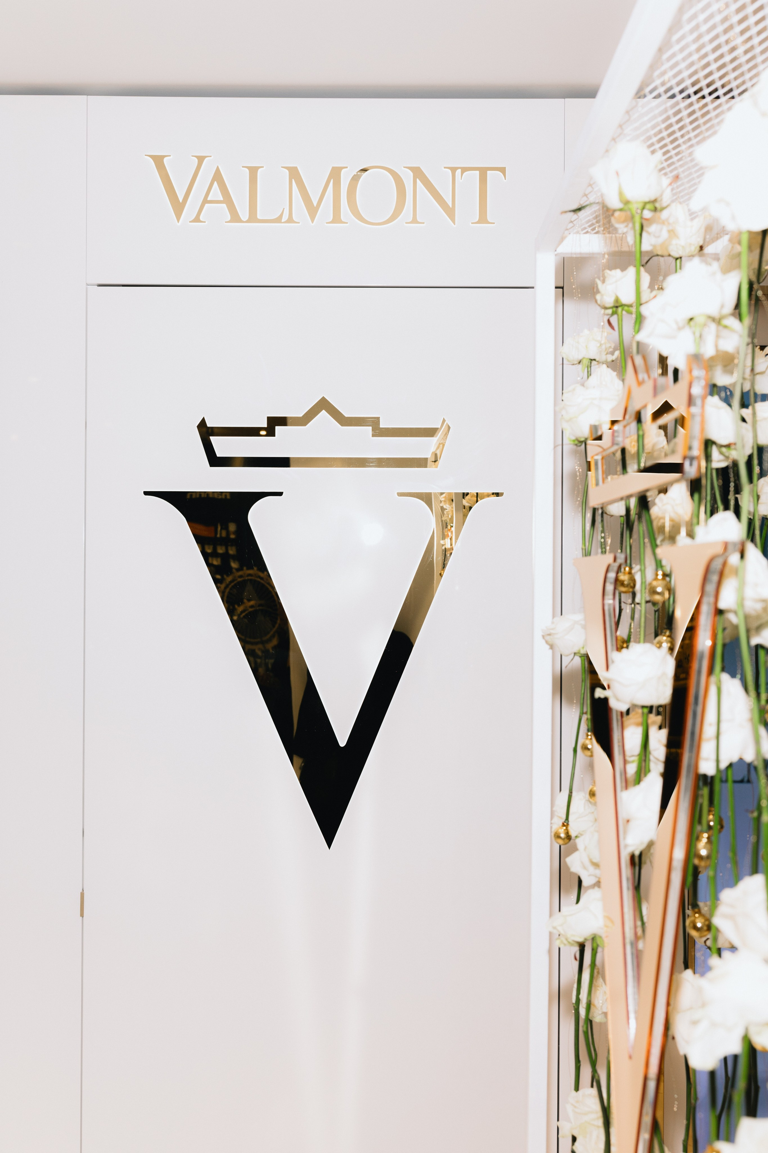 Открытие корнера VALMONT в ЦУМе. Костя Жуков — фотограф в Москве