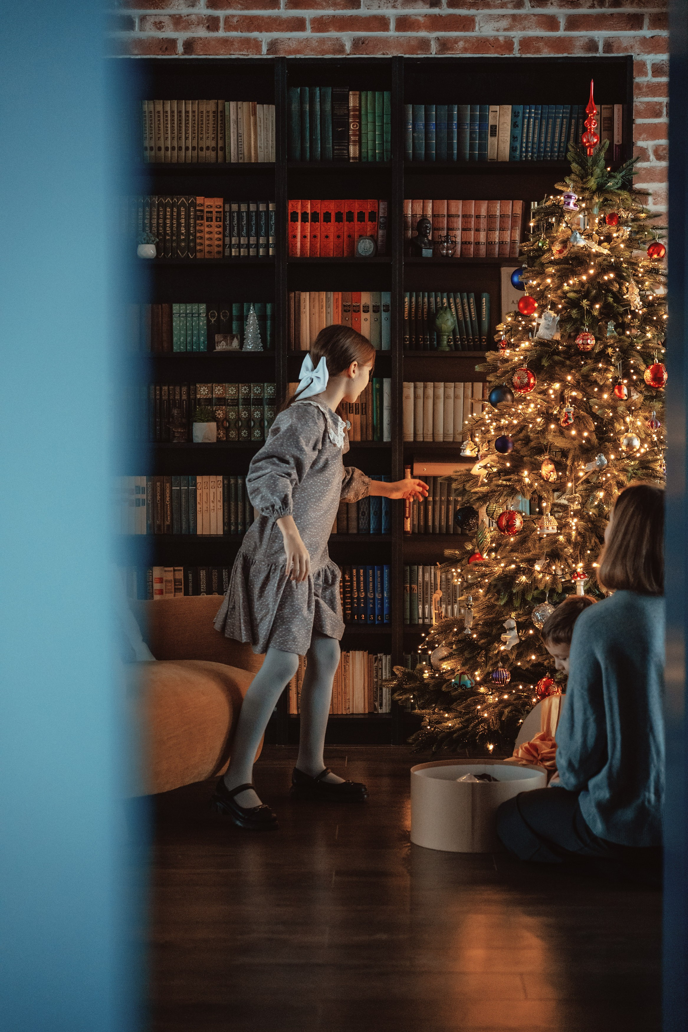 Олег и Лиза новогоднее. Фотограф Женя Пашкина