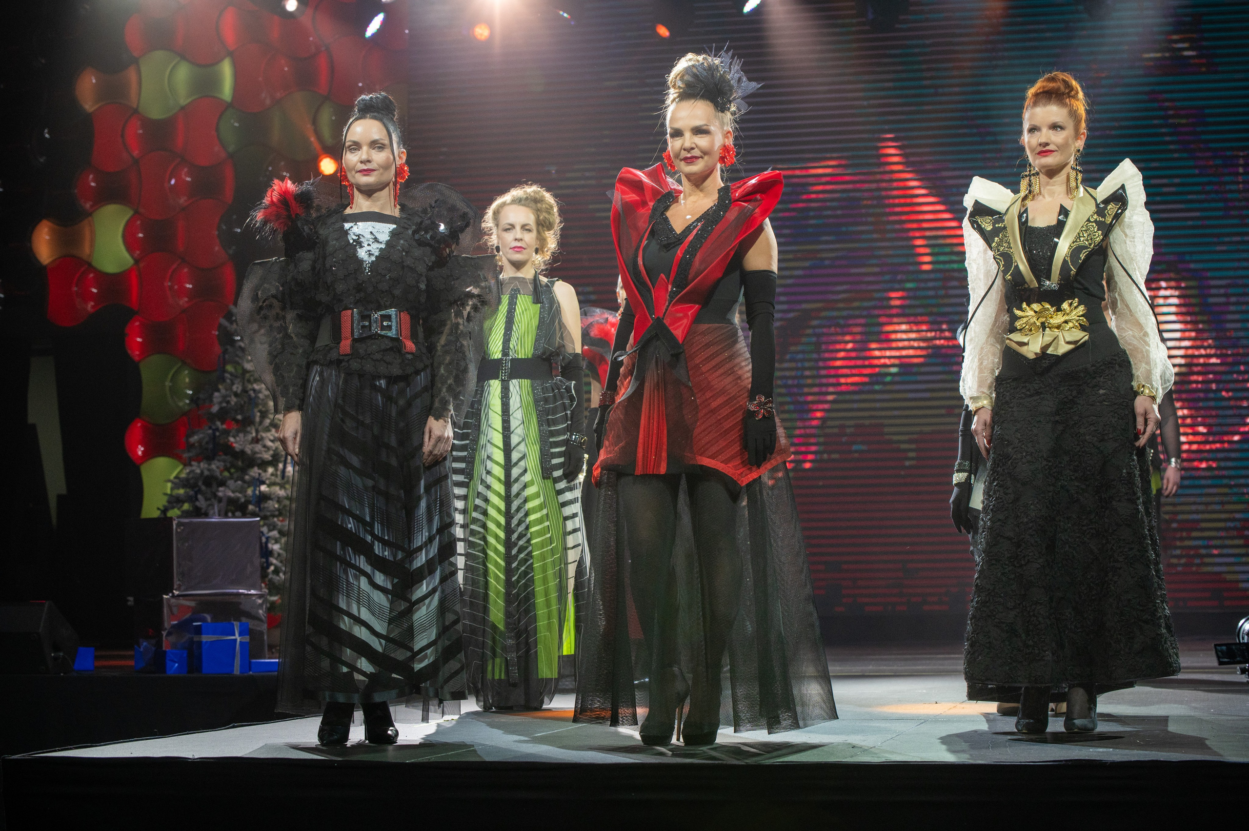 Большая новогодняя тусовка. Фотоуслуги, услуги фотографа, фотографирование важных событий