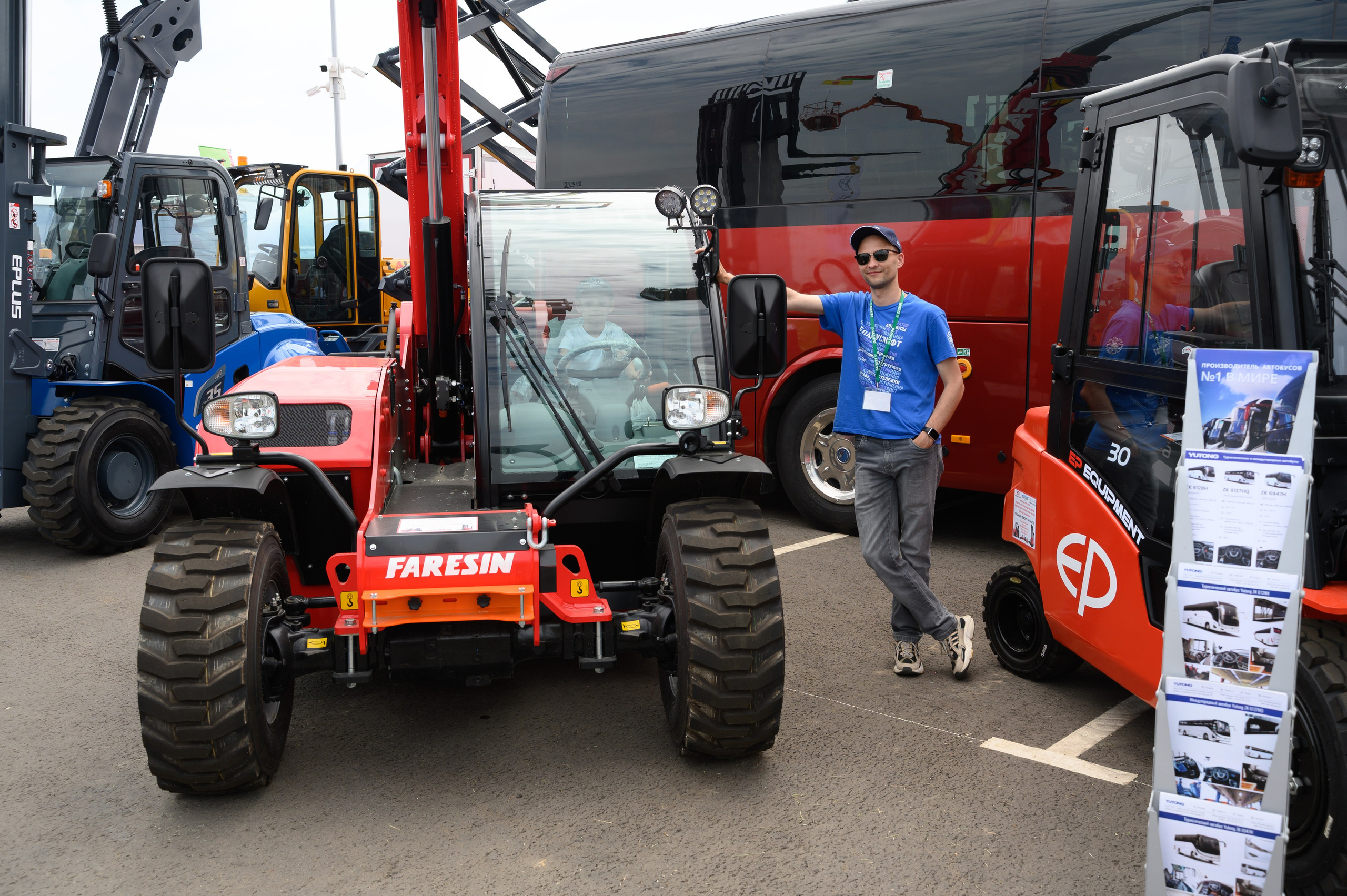 Агровыставка. Фотоуслуги, услуги фотографа, фотографирование важных событий