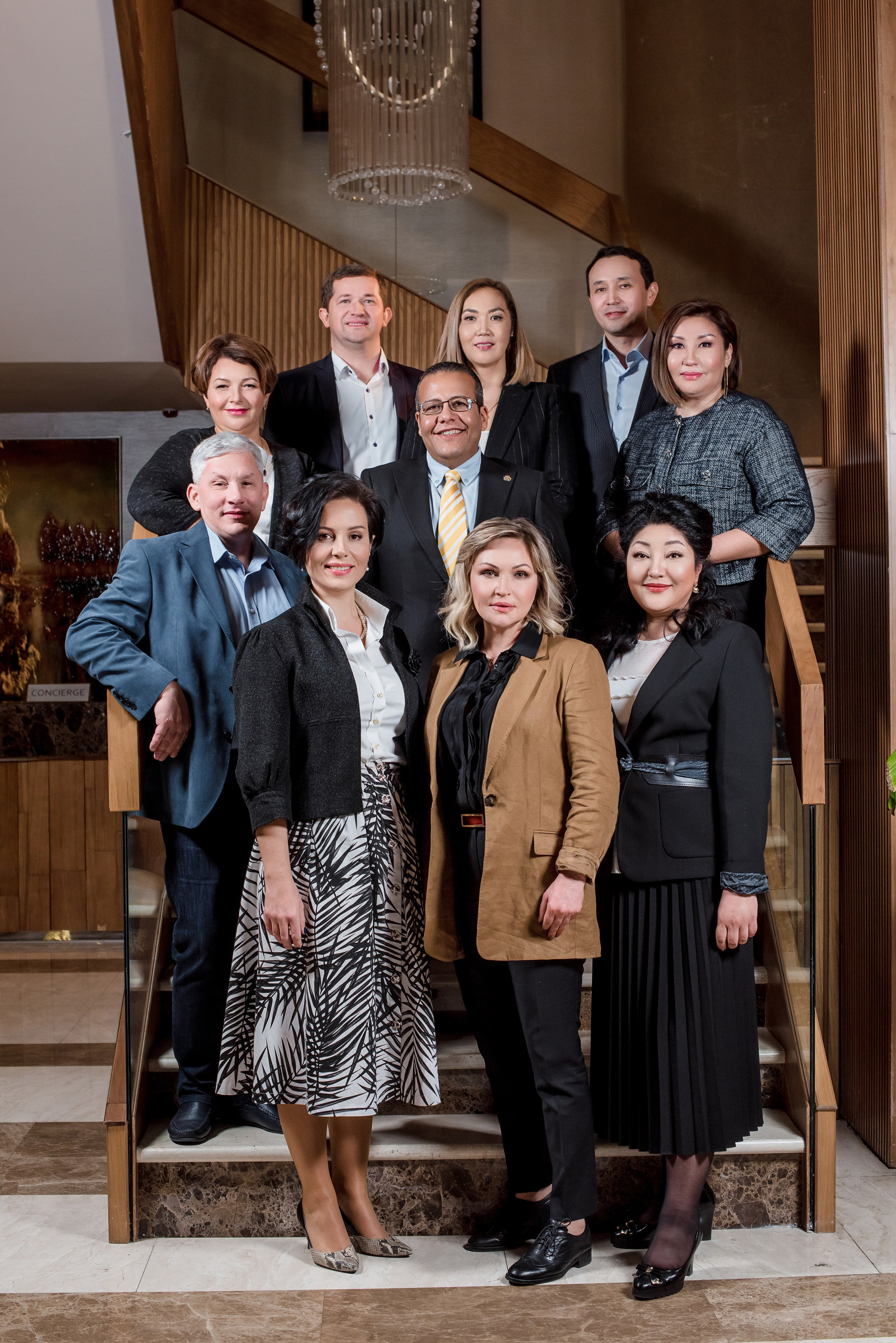 Корпоративный Портрет. Елена Северина фотограф, Алматы: репортаж (спорт, концерты, конференции), предметная и фуд-съёмка, портреты, каталоги, фэшн, ретушь