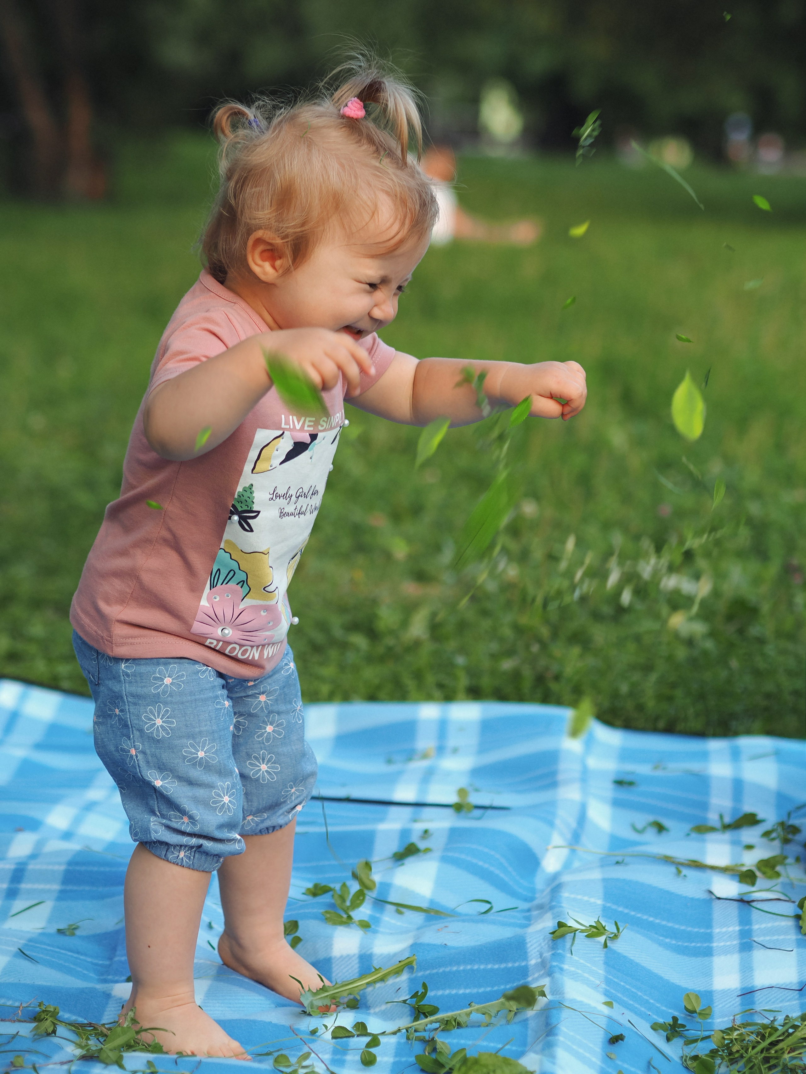 Алеся с Викой и Ксюшей. Фотограф в Москве — Сергей Люкшинов