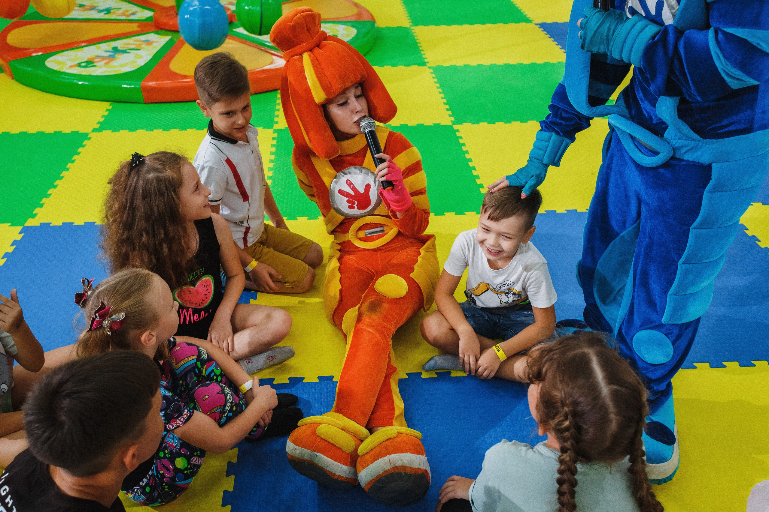 Волшебные моменты: детский праздник в игровой Клумба, Таганрог. Свадебный и семейный фотограф в Таганроге Бакарюк Антон