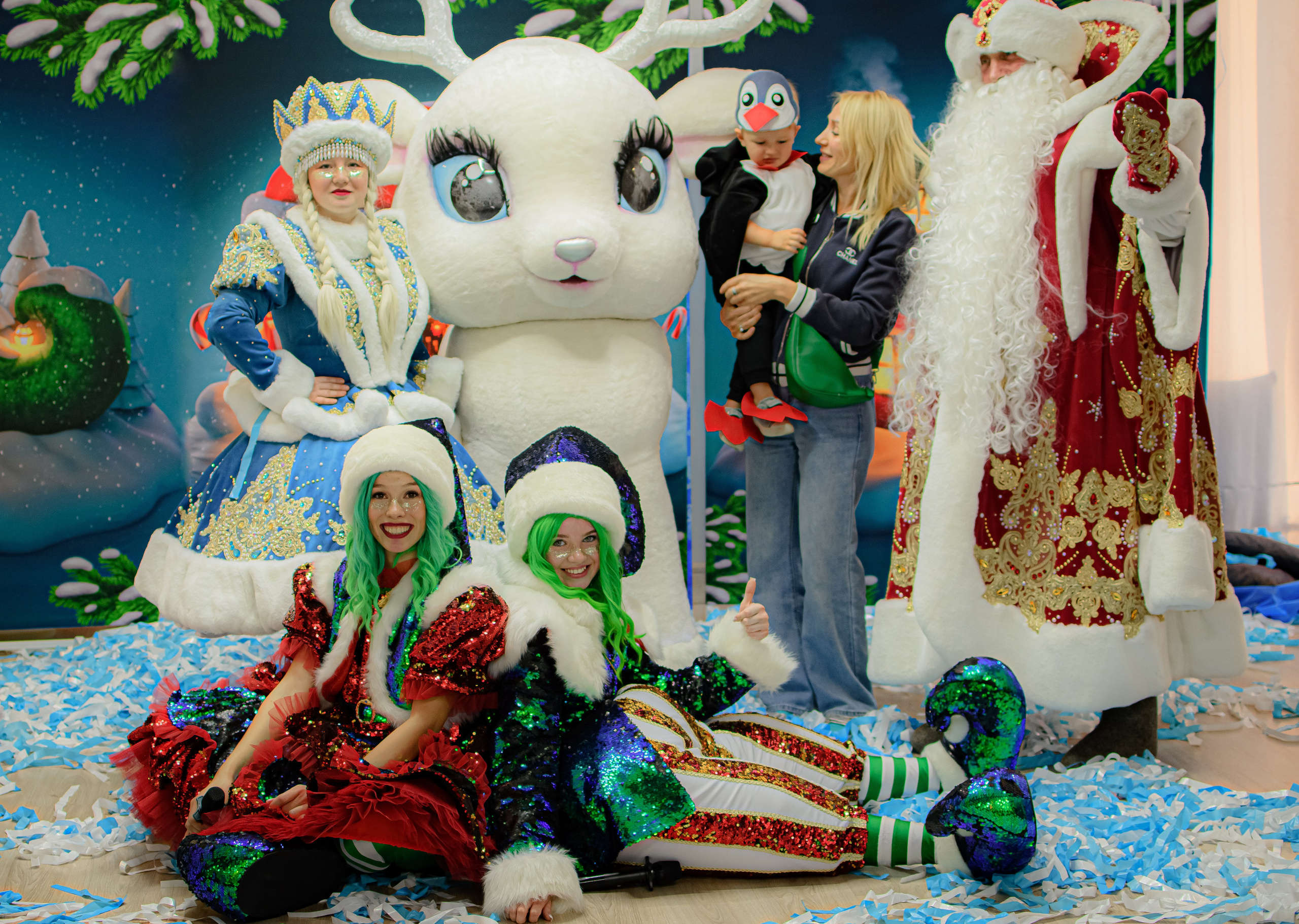 HAPPY NEW YEAR. Photokarish