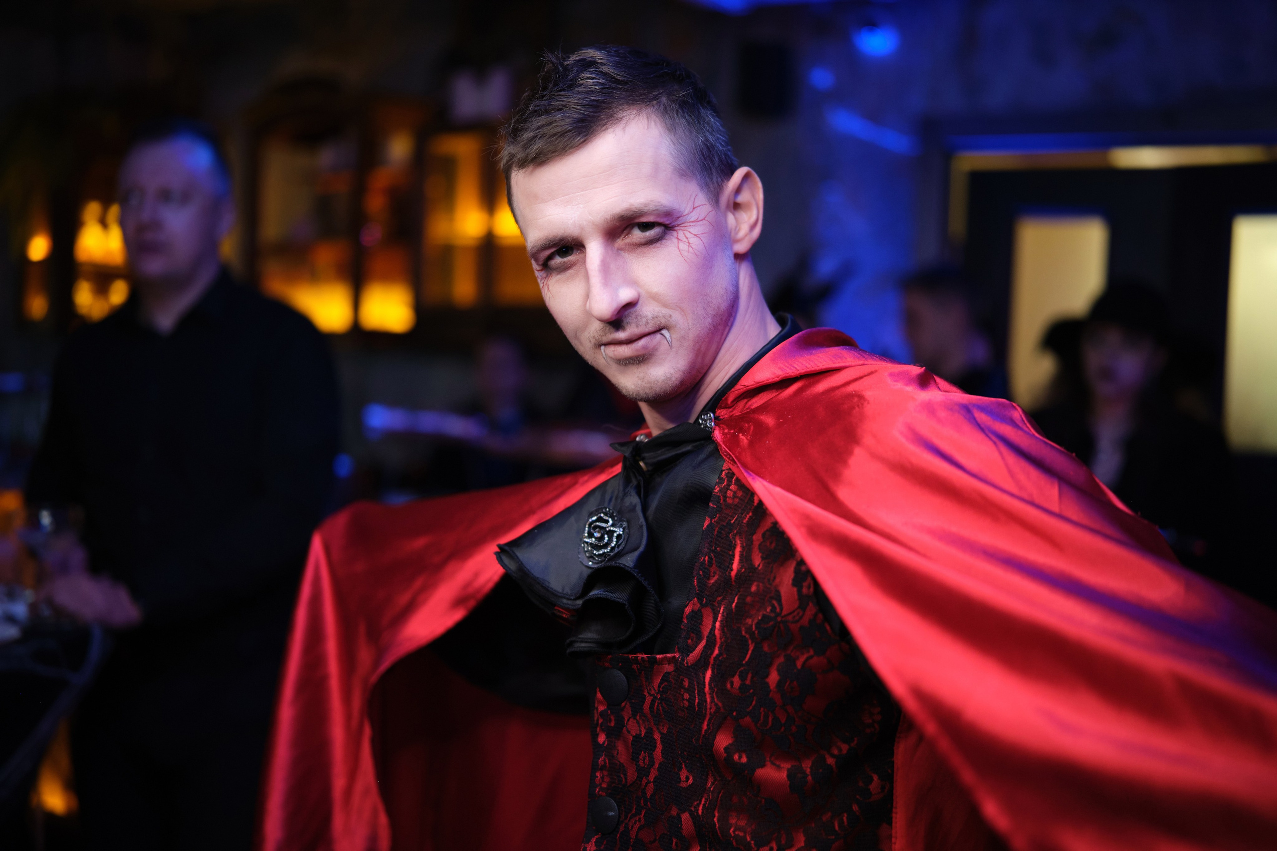 Бал вампиров в гастропабе Особняк. Репортажный фотограф Дмитрий Литвинский. Минск, Беларусь, мир