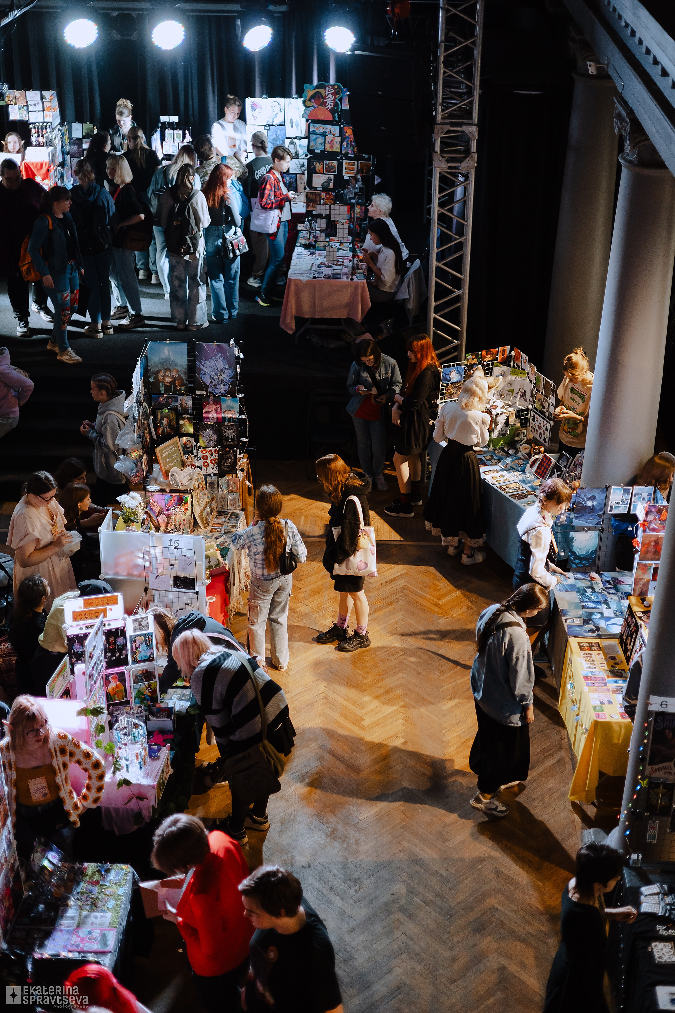 Арт-маркет «Волчок». Фотограф Анималист Екатерина Справцева в Нижнем Новгороде