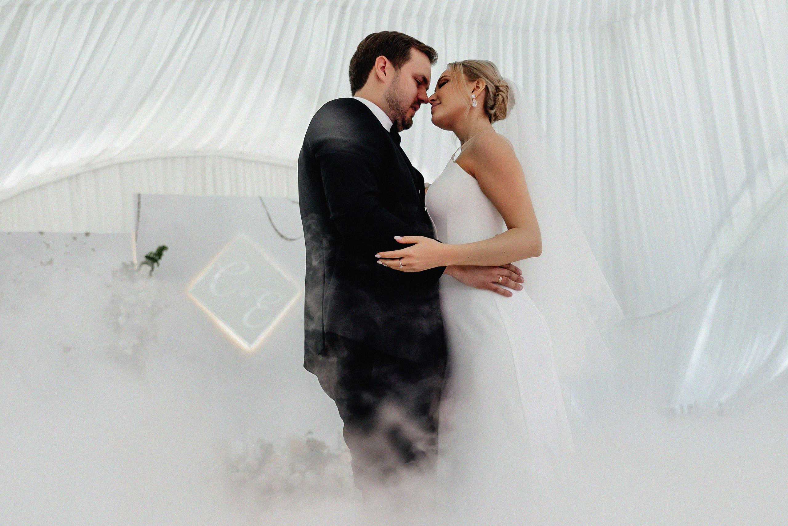 Жаркая пара. Свадебный фотограф москва