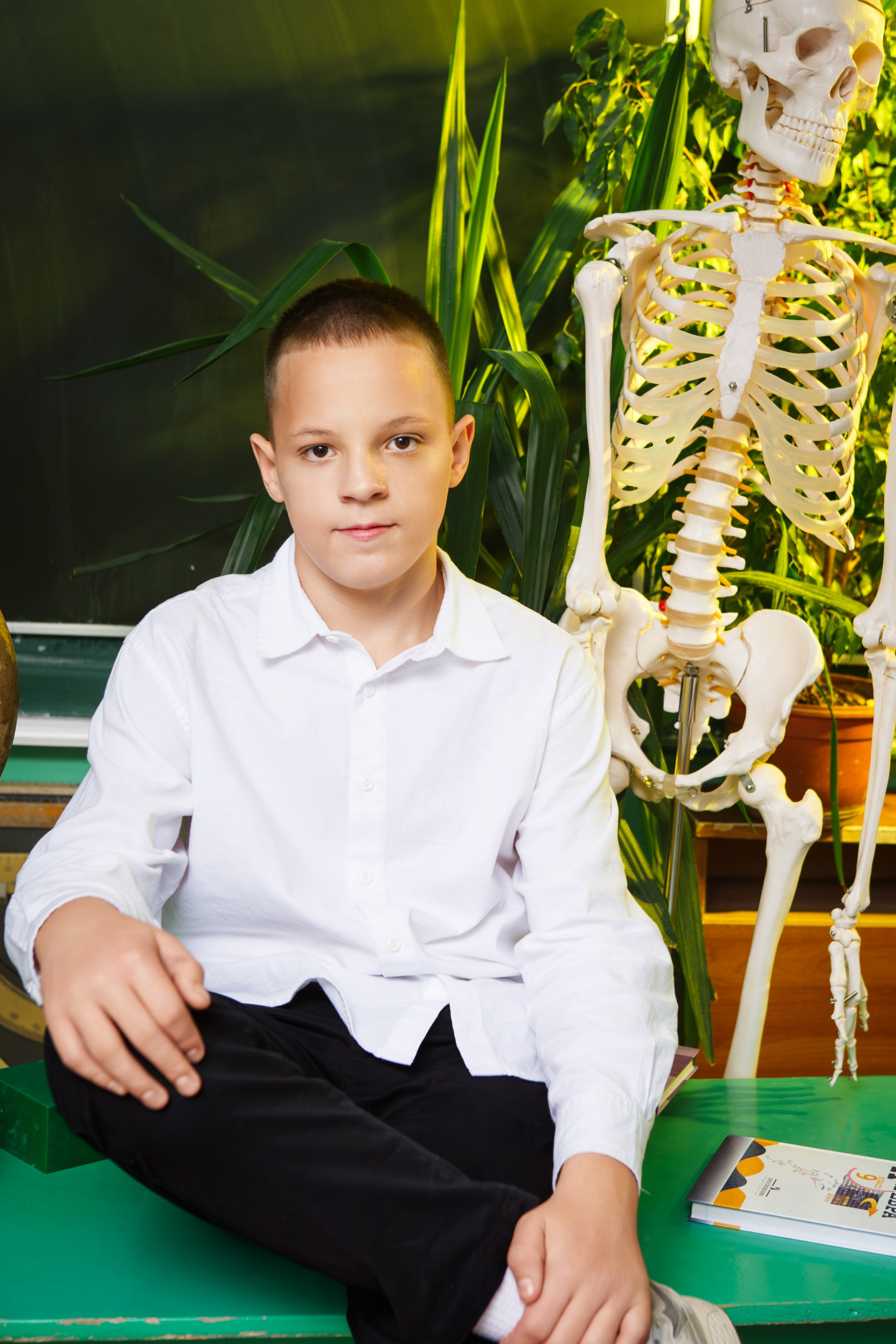 ПОРТРЕТНАЯ ФОТОСЕССИЯ В КЛАССЕ ДЛЯ 9 КЛАССОВ. ТВОЙ АЛЬБОМ / ТВОИ ПРАВИЛА