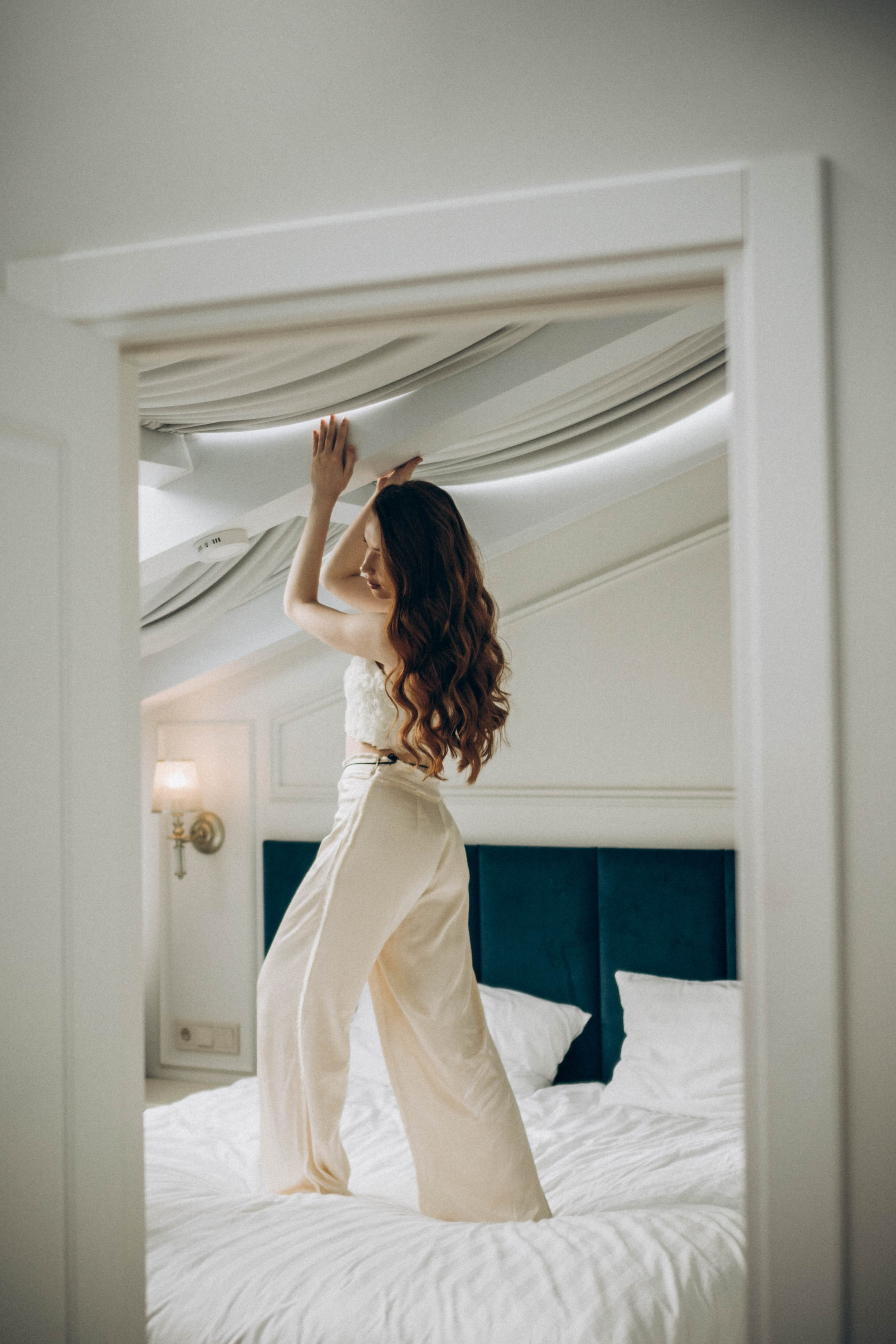 СВАДЕБНАЯ СЬЕМКА В ОТЕЛЕ. СБОРЫ ЖЕНИХА И НЕВЕСТЫ И ТАКЖЕ ТОР И ПОДГОТОВКА К ПРОГУЛКЕ. Профессиональный фотограф, Санкт-Петербург — Виктория Богомолова