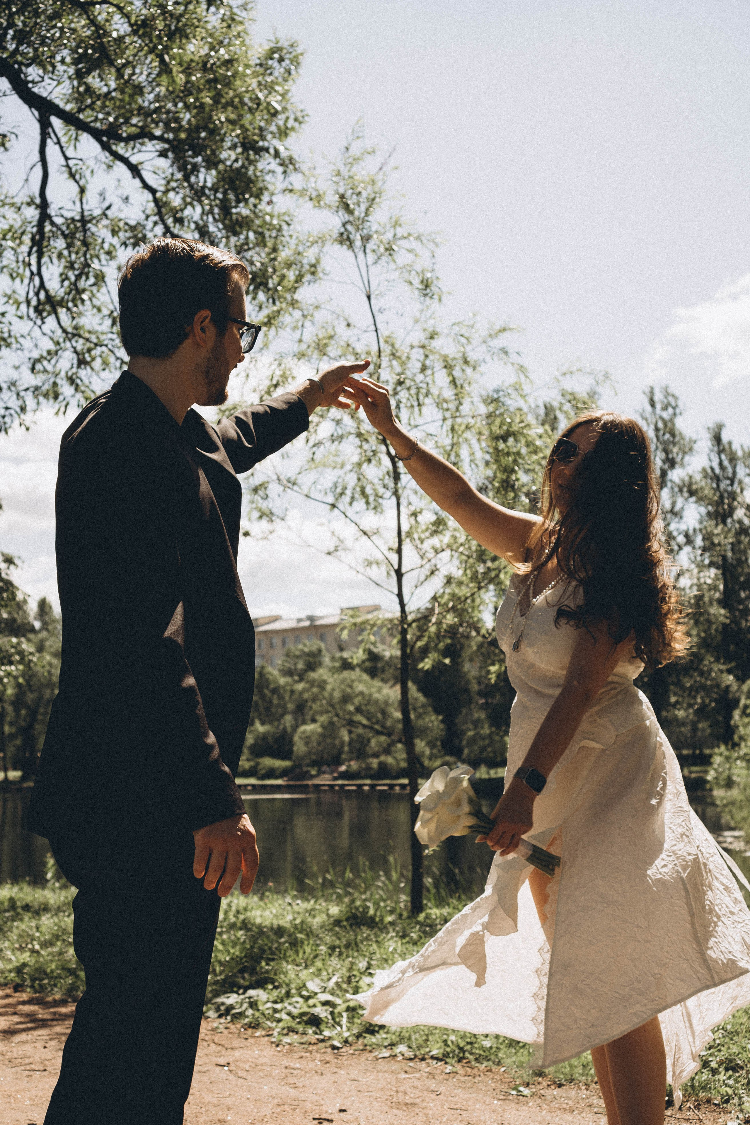 СВАДЕБНАЯ СЬЕМКА В ПАРКЕ ПОБЕДЫ И ПРОГУЛКА ПО МОСКОВСКОМУ ПРОСПЕКТУ. Профессиональный фотограф, Санкт-Петербург — Виктория Богомолова