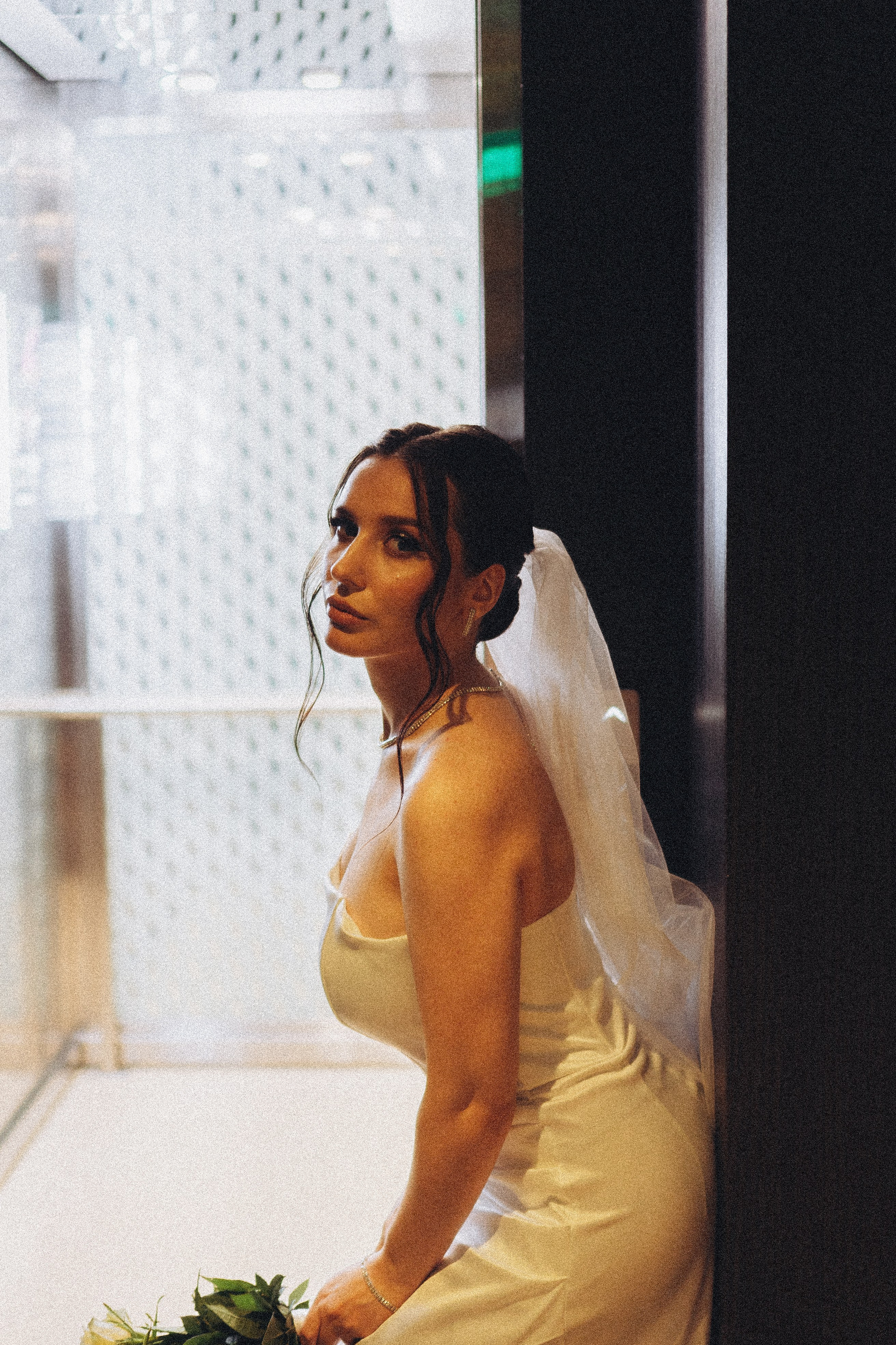 СВАДЕБНАЯ СЬЕМКА СБОРОВ ЖЕНИХА И НЕВЕСТЫ В ОТЕЛЕ И ТАКЖЕ ФОТОСЕССИИЯ В ОТЕЛЕЕ МЕГАПОЛИС БРЯНСК. Профессиональный фотограф, Санкт-Петербург — Виктория Богомолова