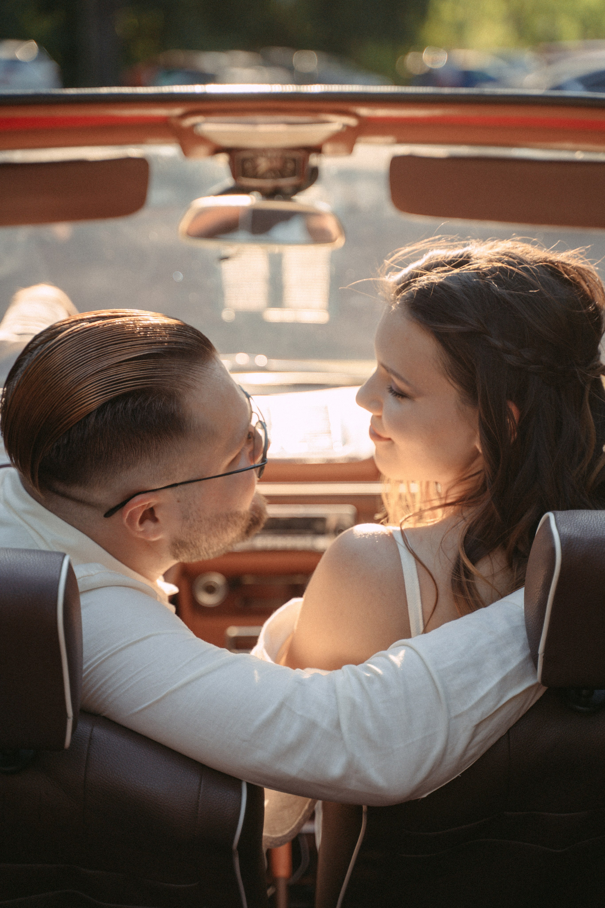 Эльвира и Яков. Главная