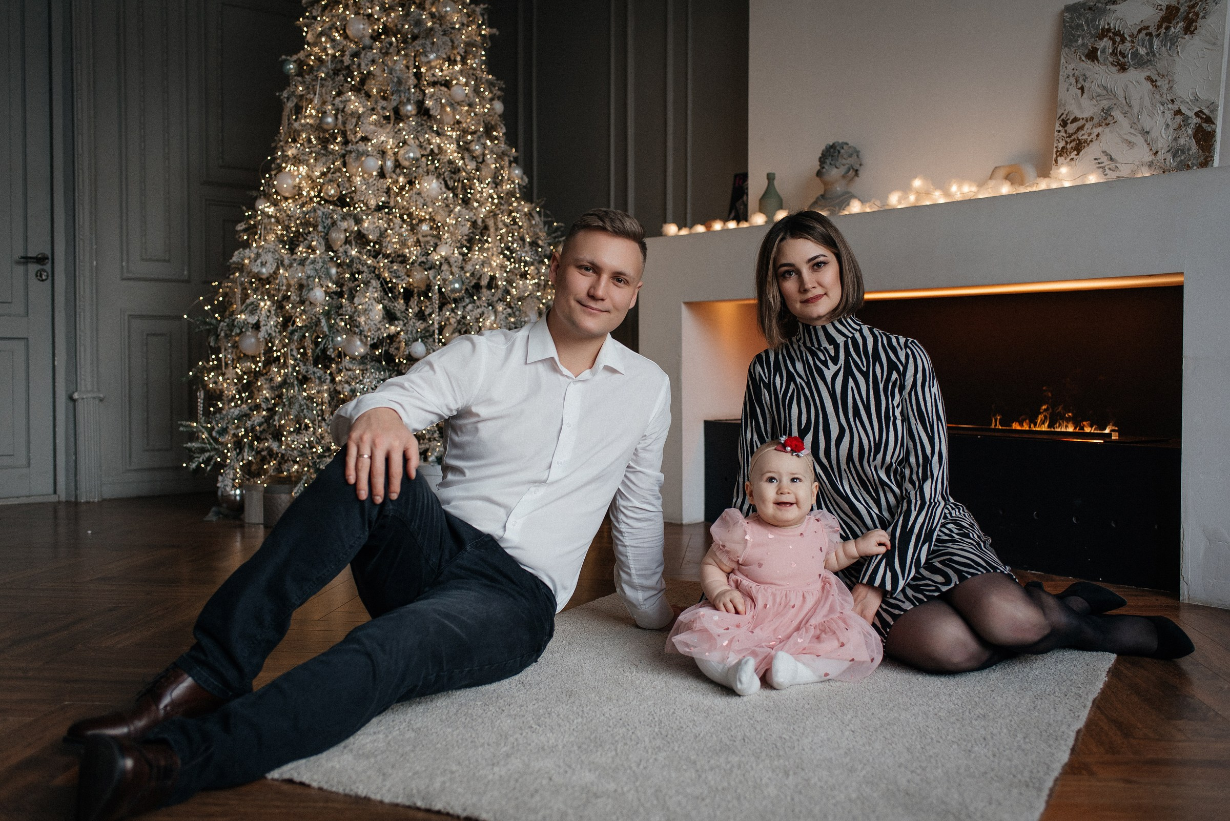 новогодняя семейная фотосессия в студии