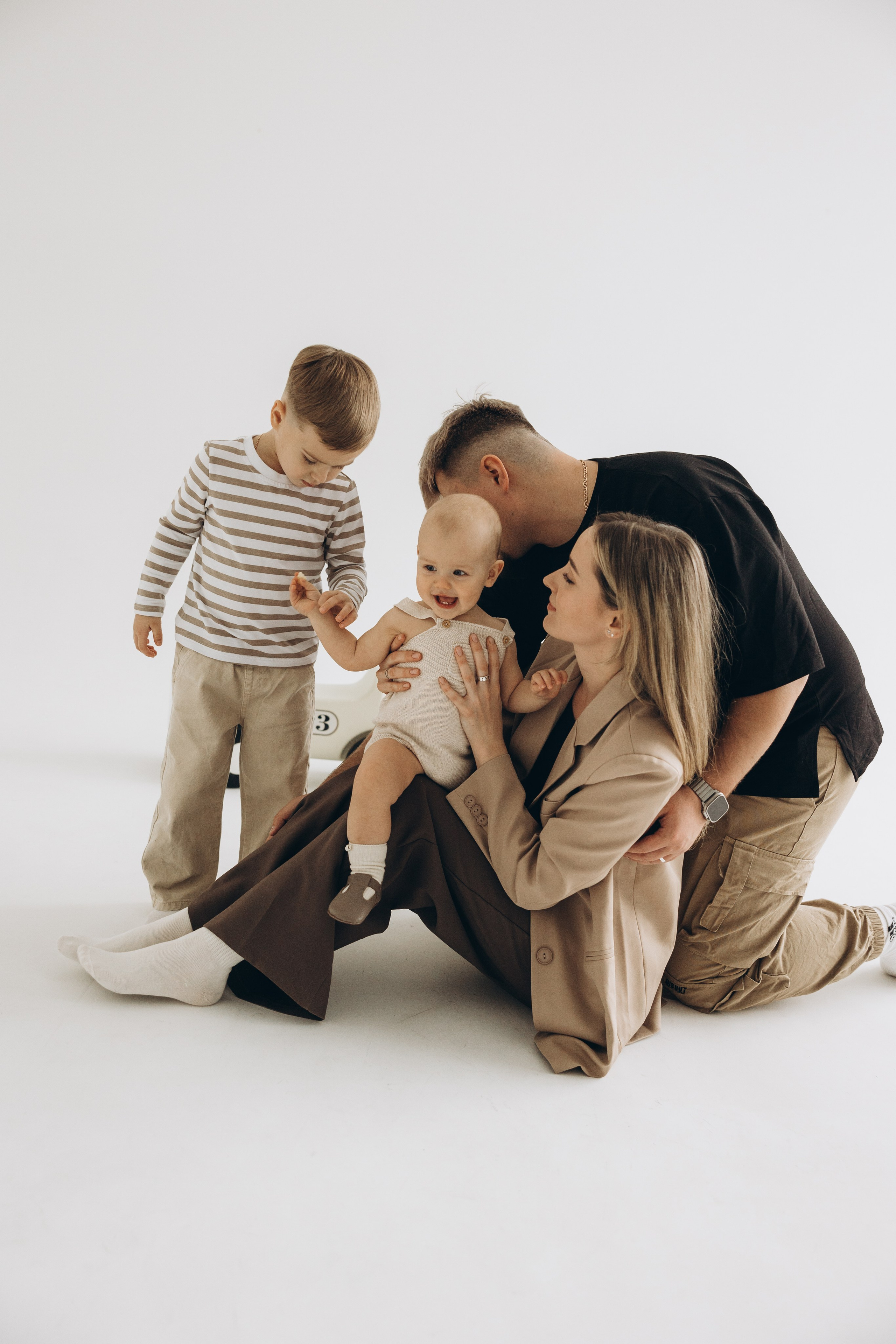Дарья, Кирилл, Давид и Богдан. Семейный фотограф в Москве Виктория Ястребинская