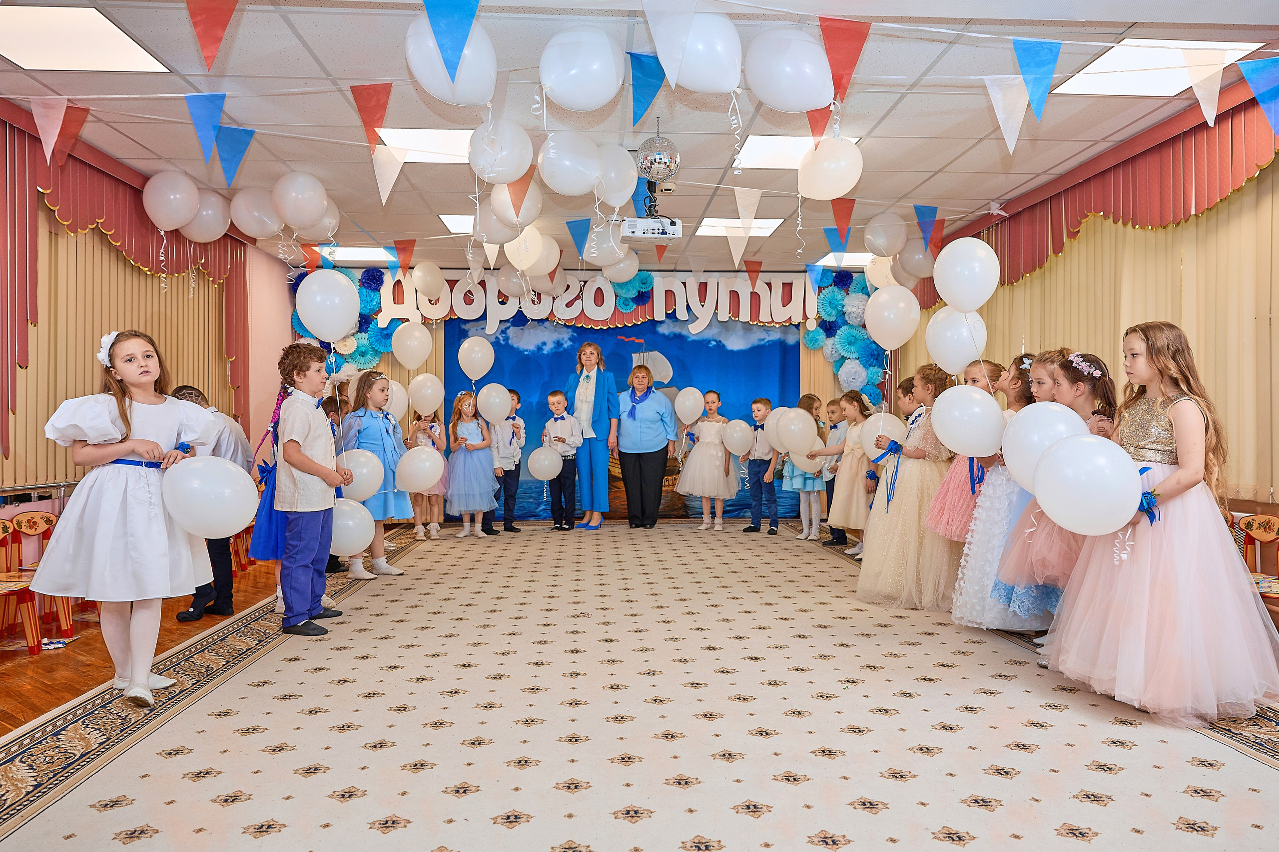 Фотосъёмка выпускного утренника в детском саду. Выпускные альбомы в Москве фотограф Алина Пащук