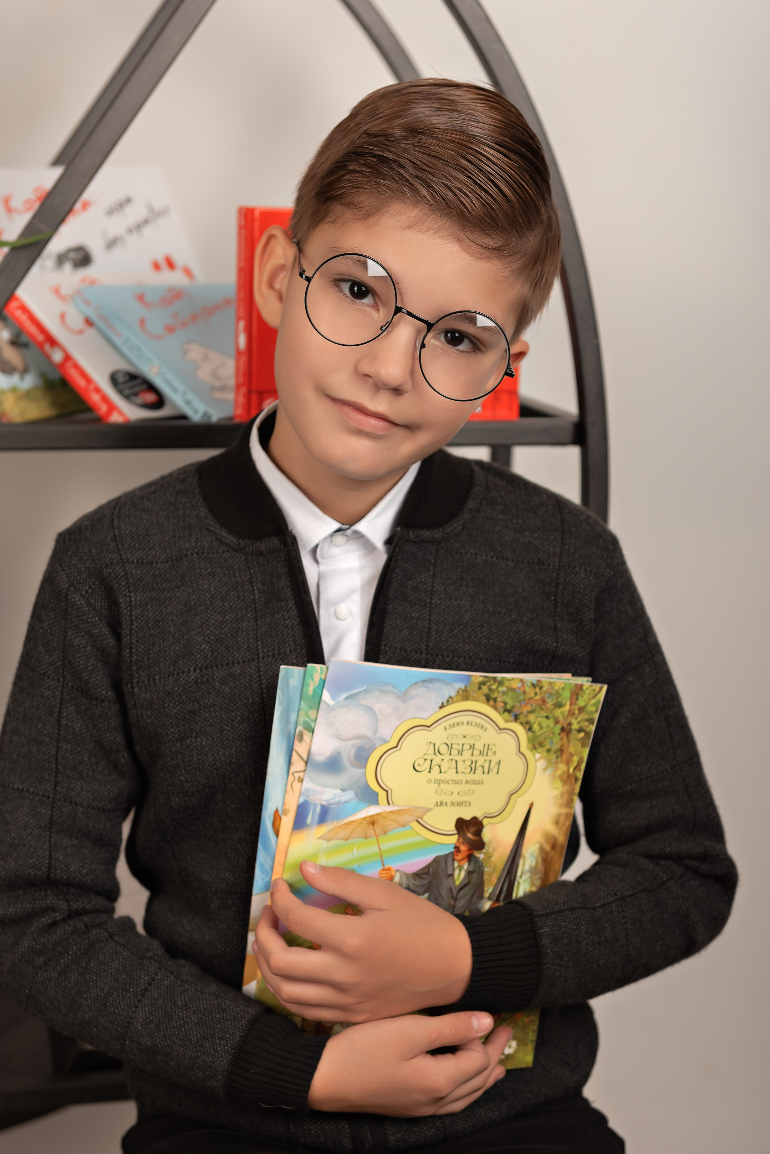 Фотопроект Книги. Выпускные альбомы в Туле Фотограф Юлия Чуракова