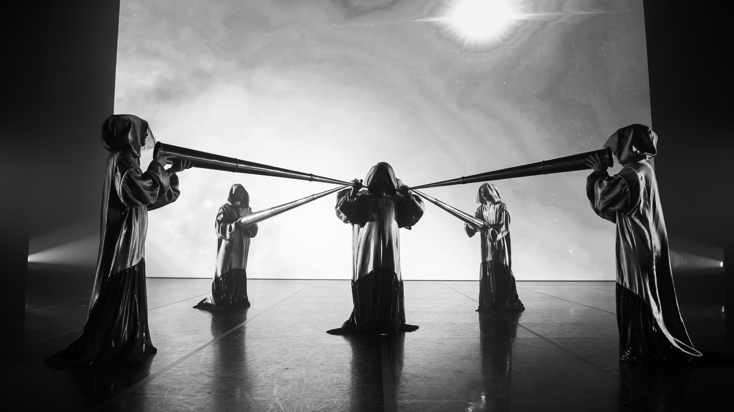 Медиаспектакль «COSMITES»