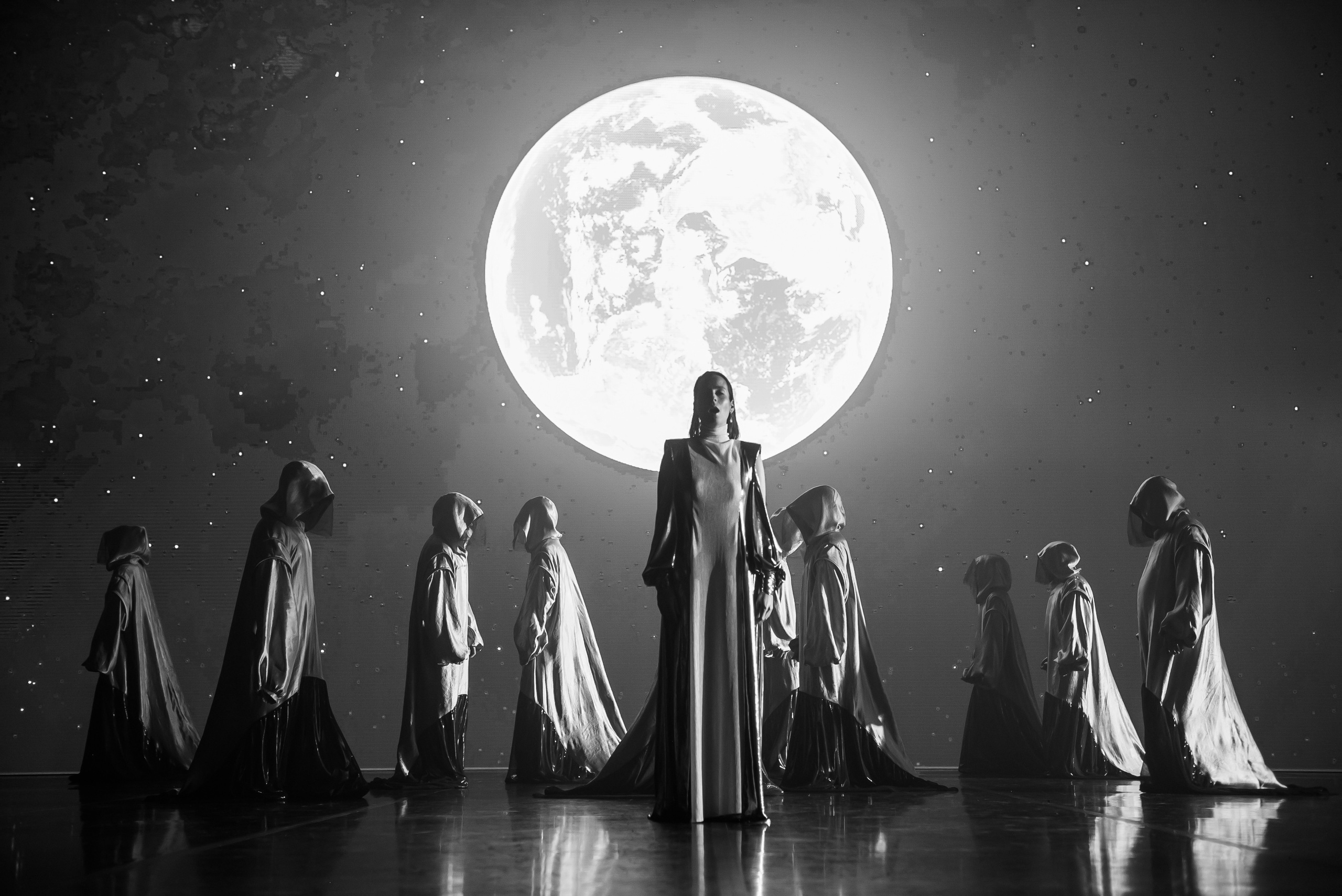 Медиаспектакль «COSMITES»