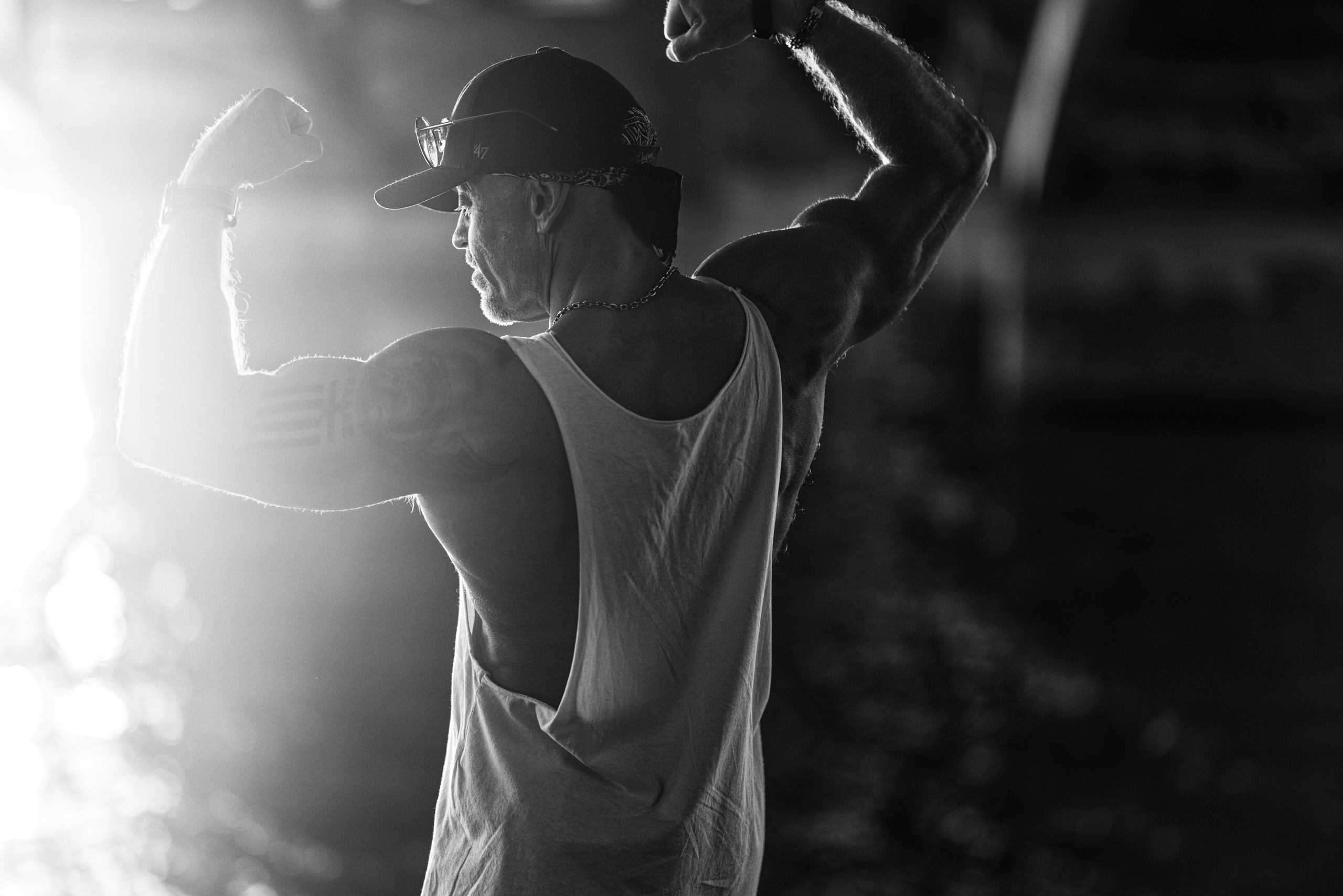 Фотосет на улице и спортплощадке с Александром для контента. Дмитрий Шульгин, портретный фотограф в Воронеже