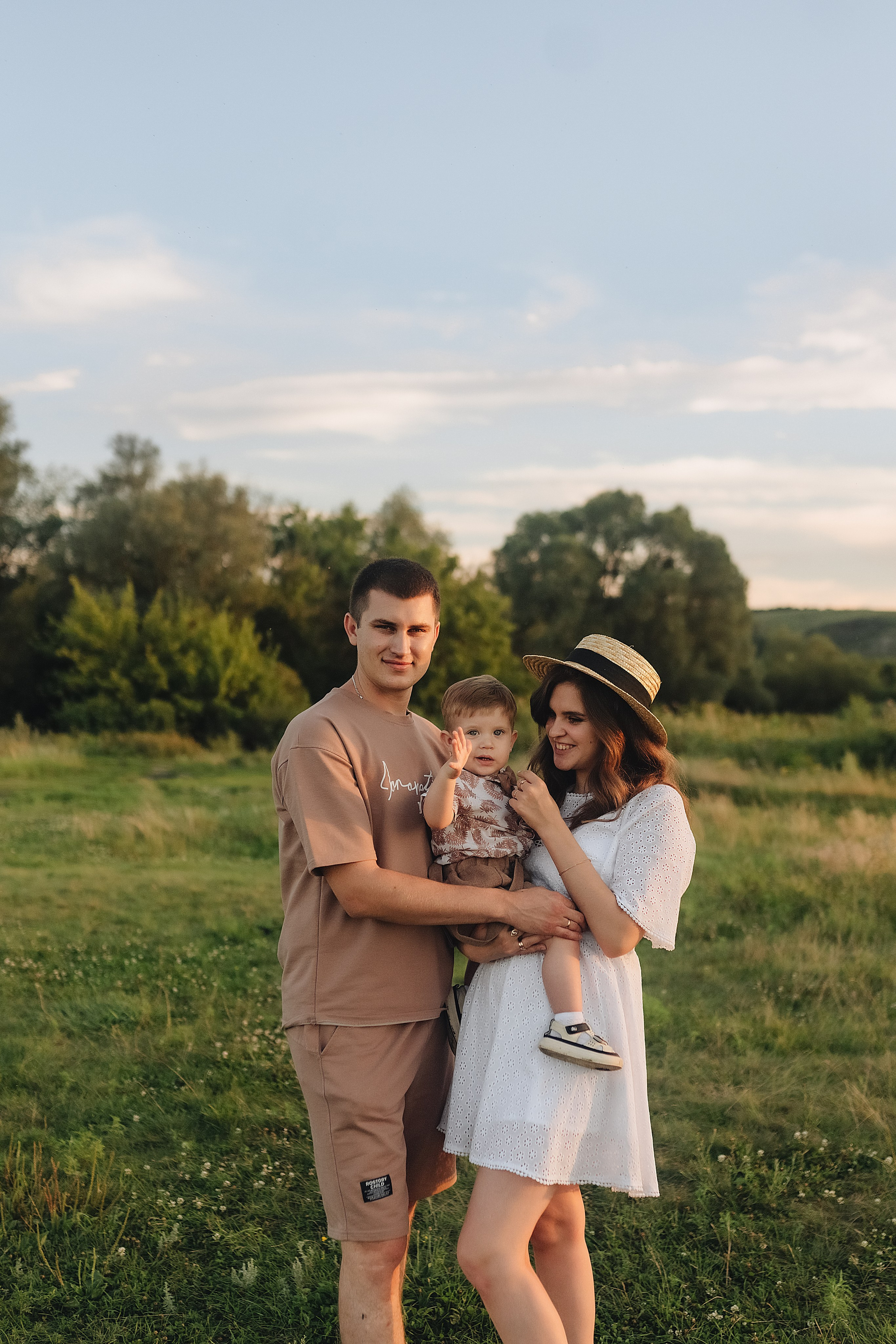 Светлана, Сергей и Женя | Семейная съемка на закате. Фотограф Карина Шмулёва. Воронеж и область