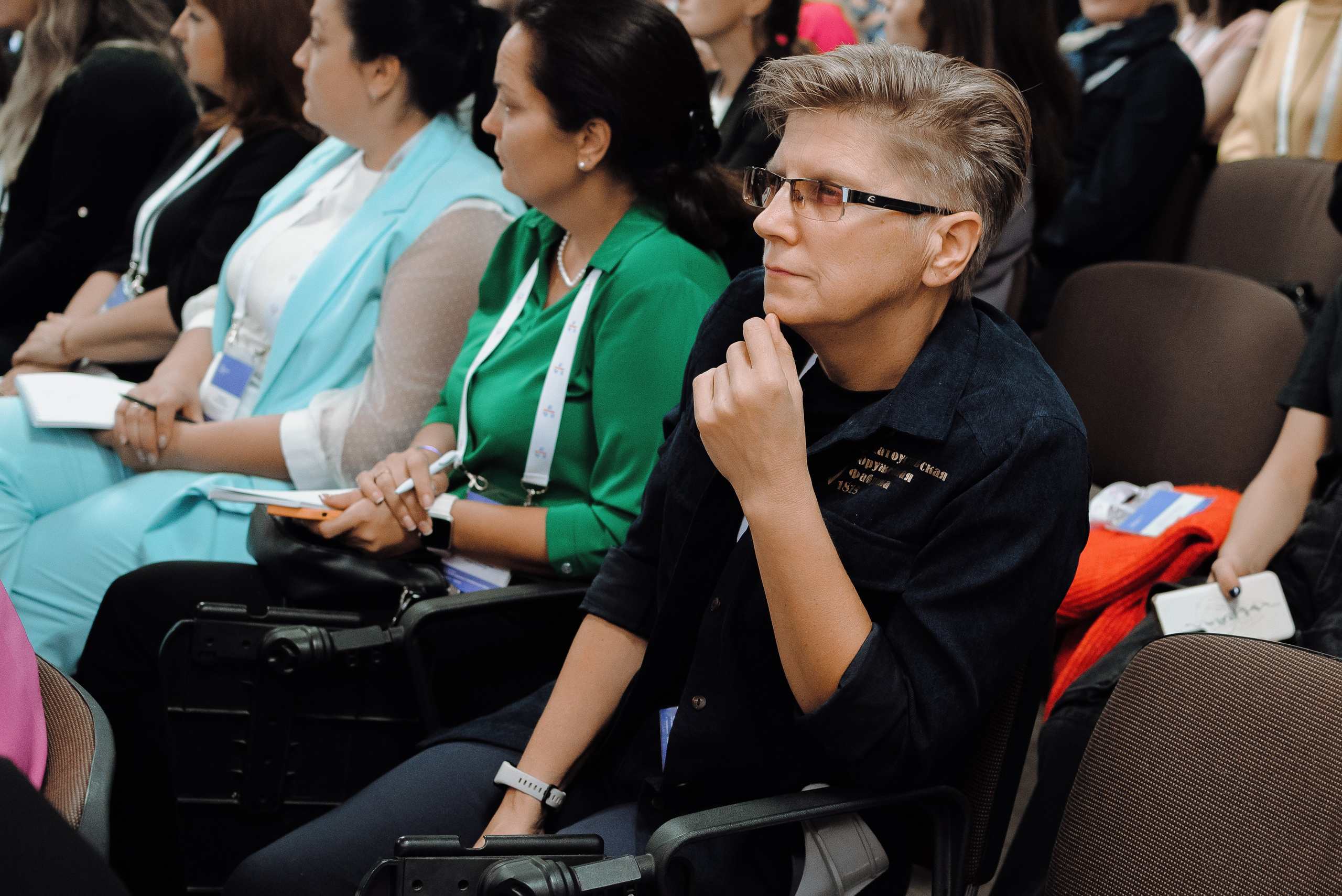 ОБЛАСТНАЯ КОНФЕРЕНЦИЯ «РАЗВИТИЕ ТУРИЗМА В ЧЕЛЯБИНСКОЙ ОБЛАСТИ». Репортажный фотограф Зуев Роман г. Челябинск