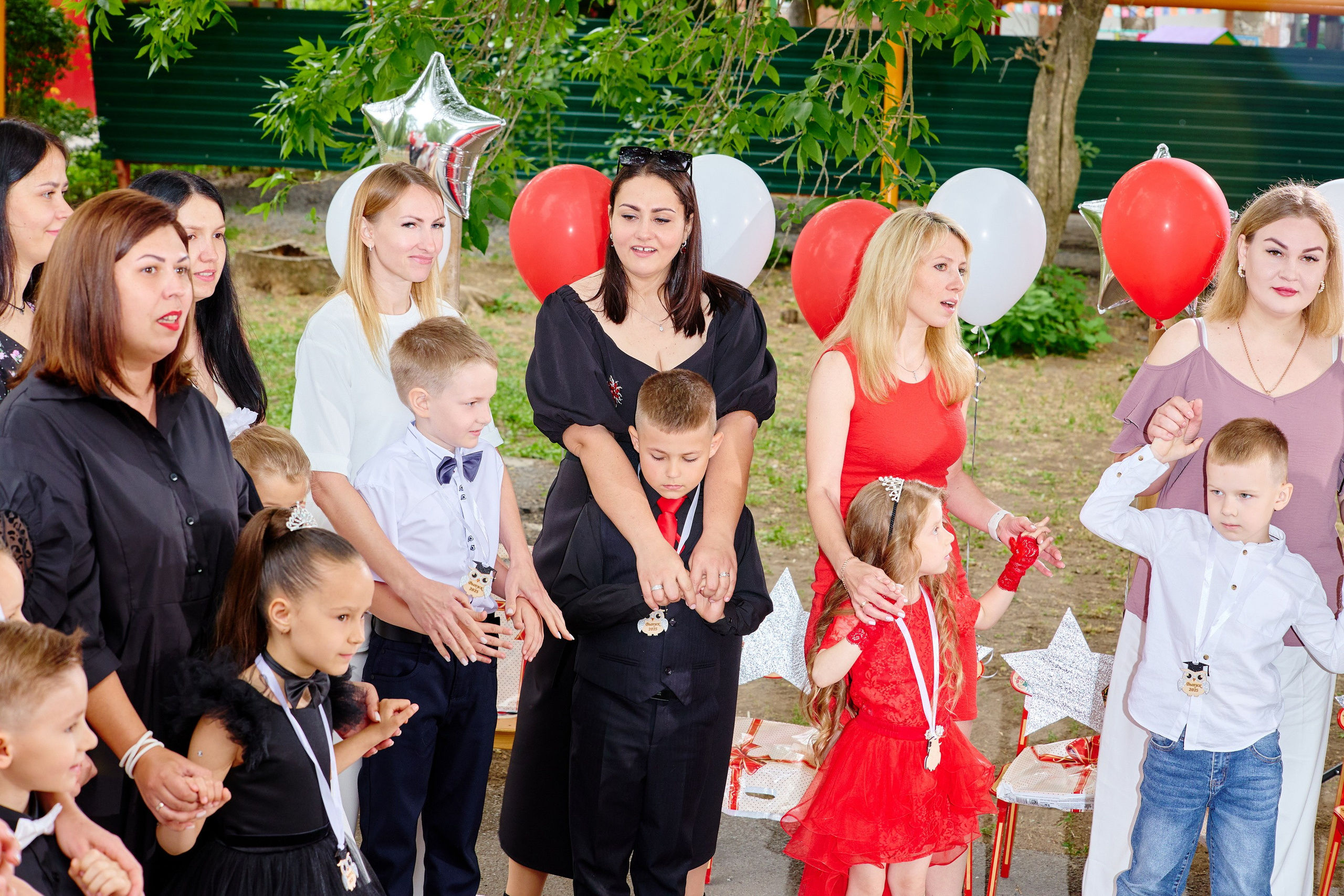 Выпускной 45 сад. Фотограф Выпускные альбомы Таганрог Сергей Коробченко