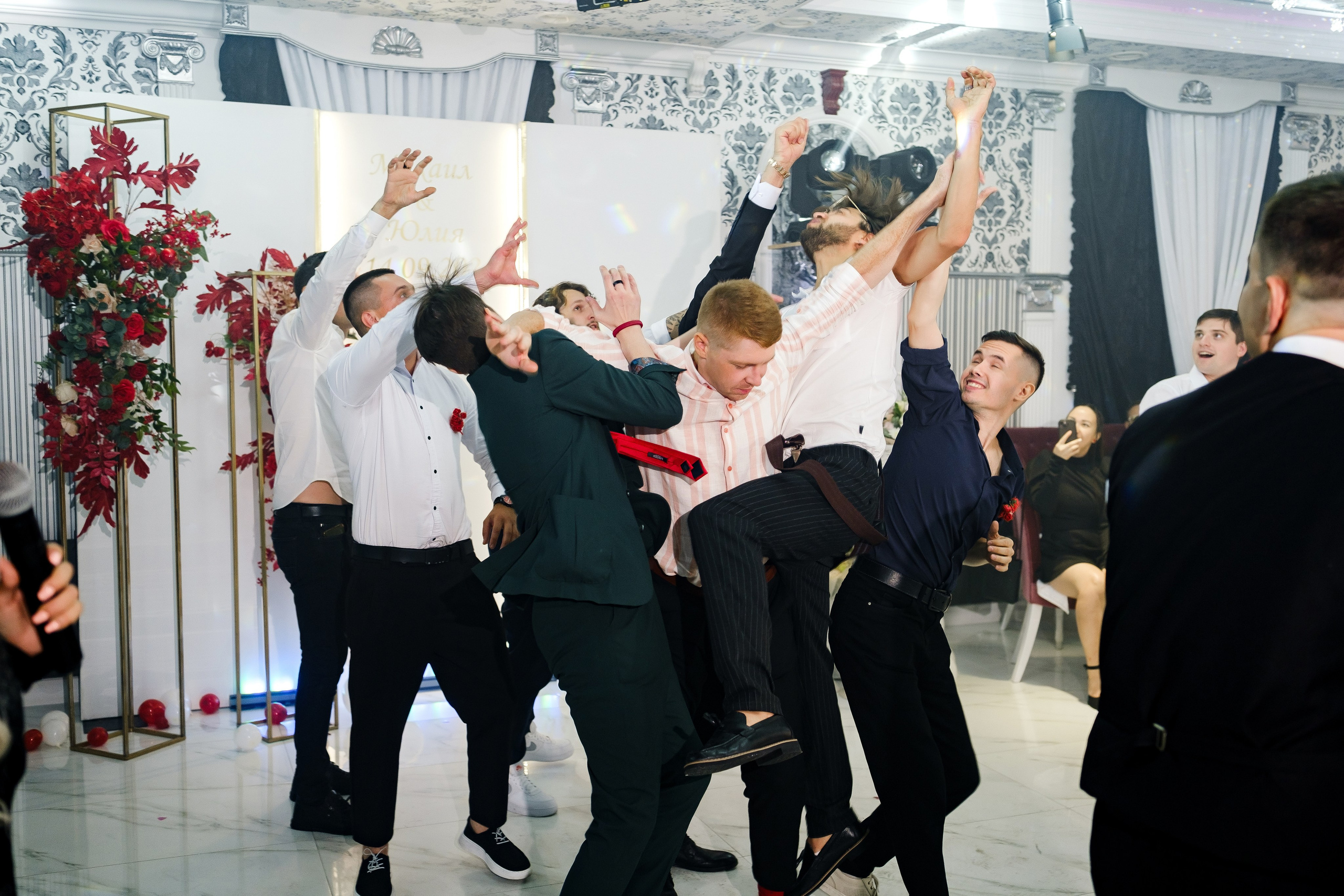 Михаил и Юлия. Свадебный фотограф | репортаж | праздники | крещение